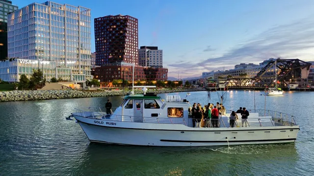 Rent a Westport motor yacht in San Francisco, CA near me