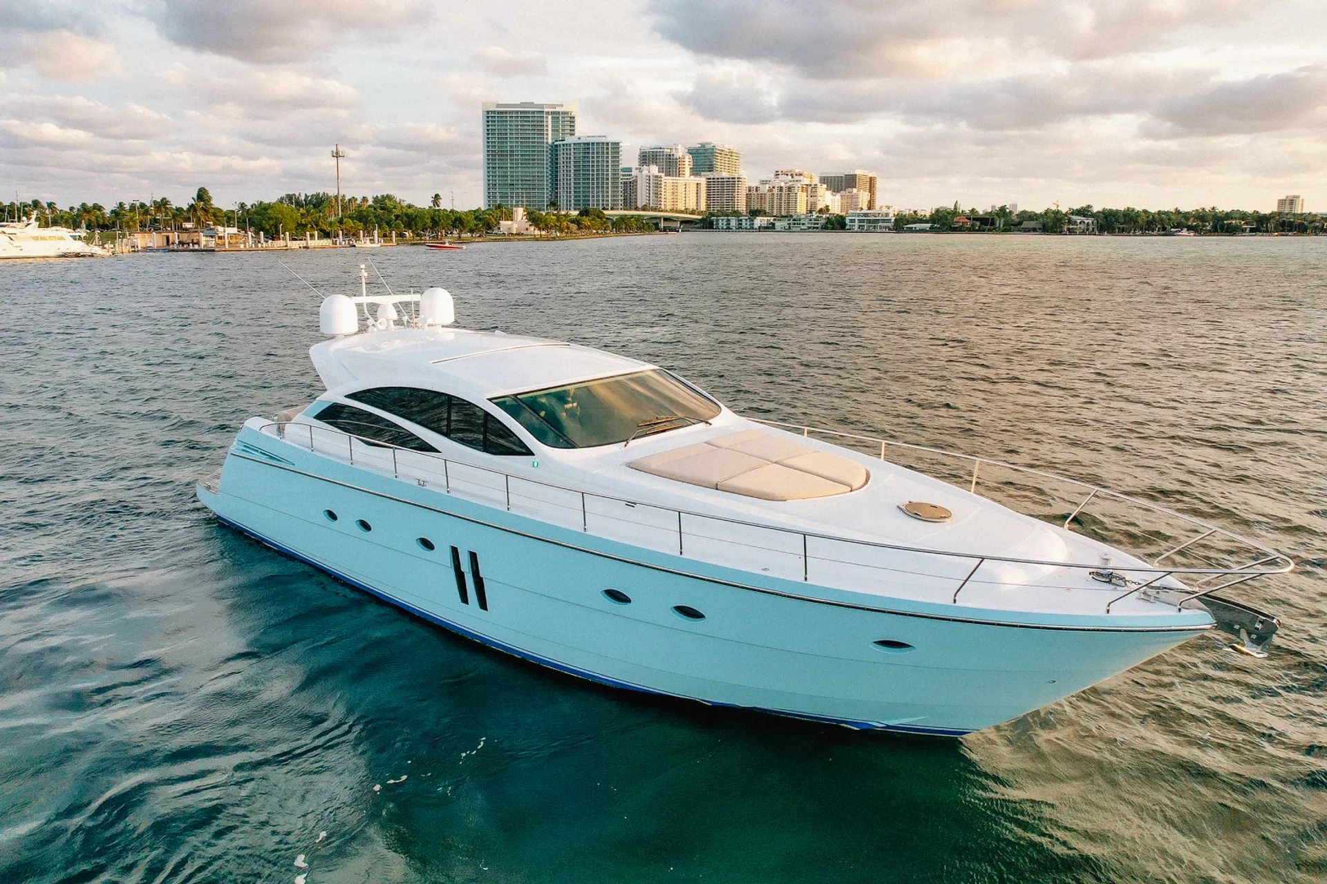 Pershing 70 in Miami, FL — photo 2