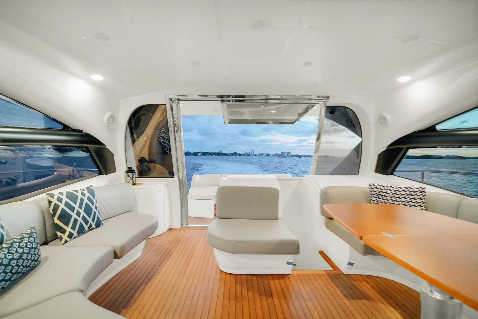 Pershing 70 in Miami, FL — photo 8