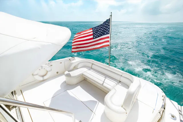 Rent a Sea Ray Boats motor yacht in San Diego, CA near me