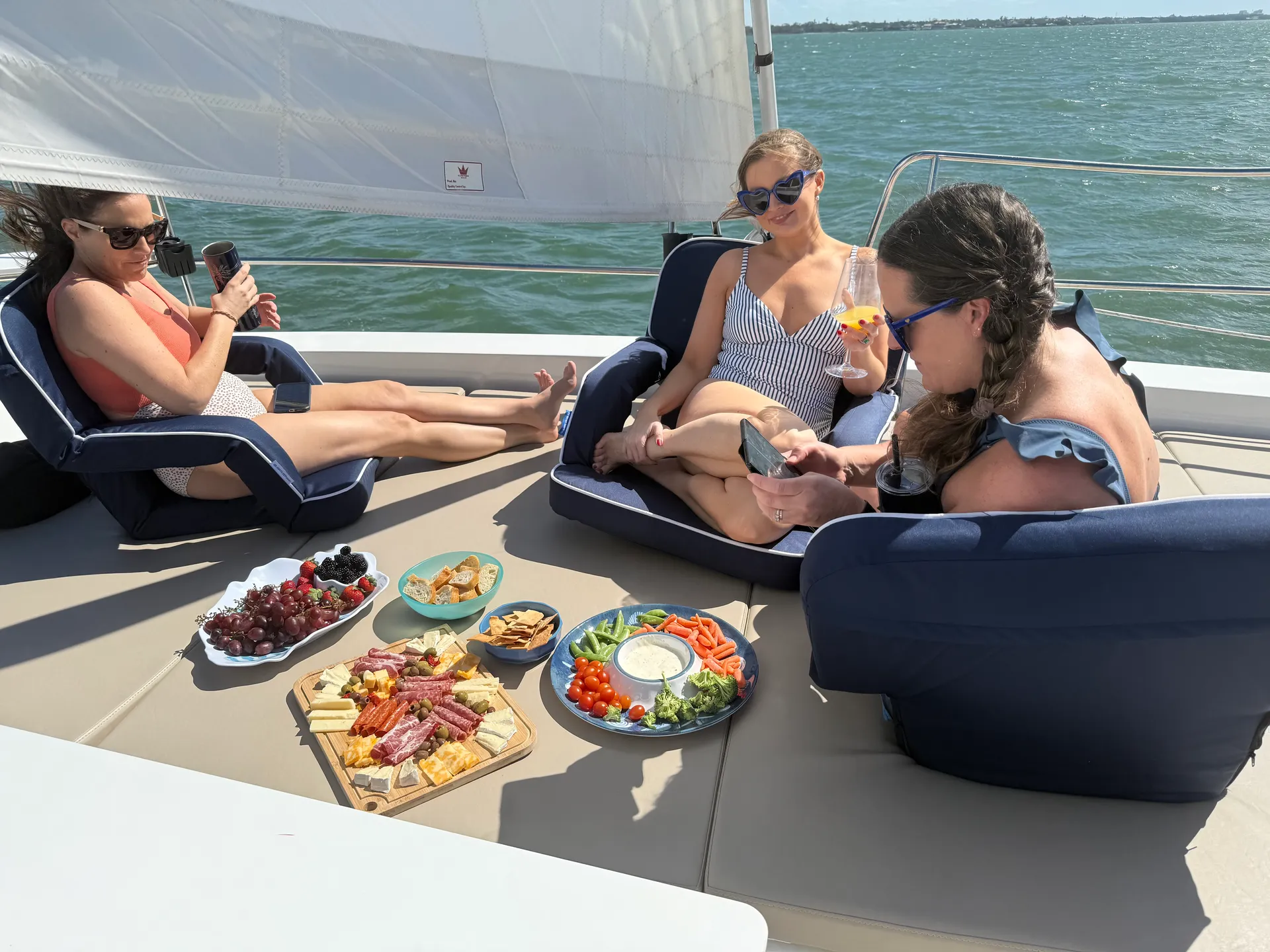 Wanderlust – 42’ Bali Catamaran | Sarasota Bay &amp; Gulf Adventures