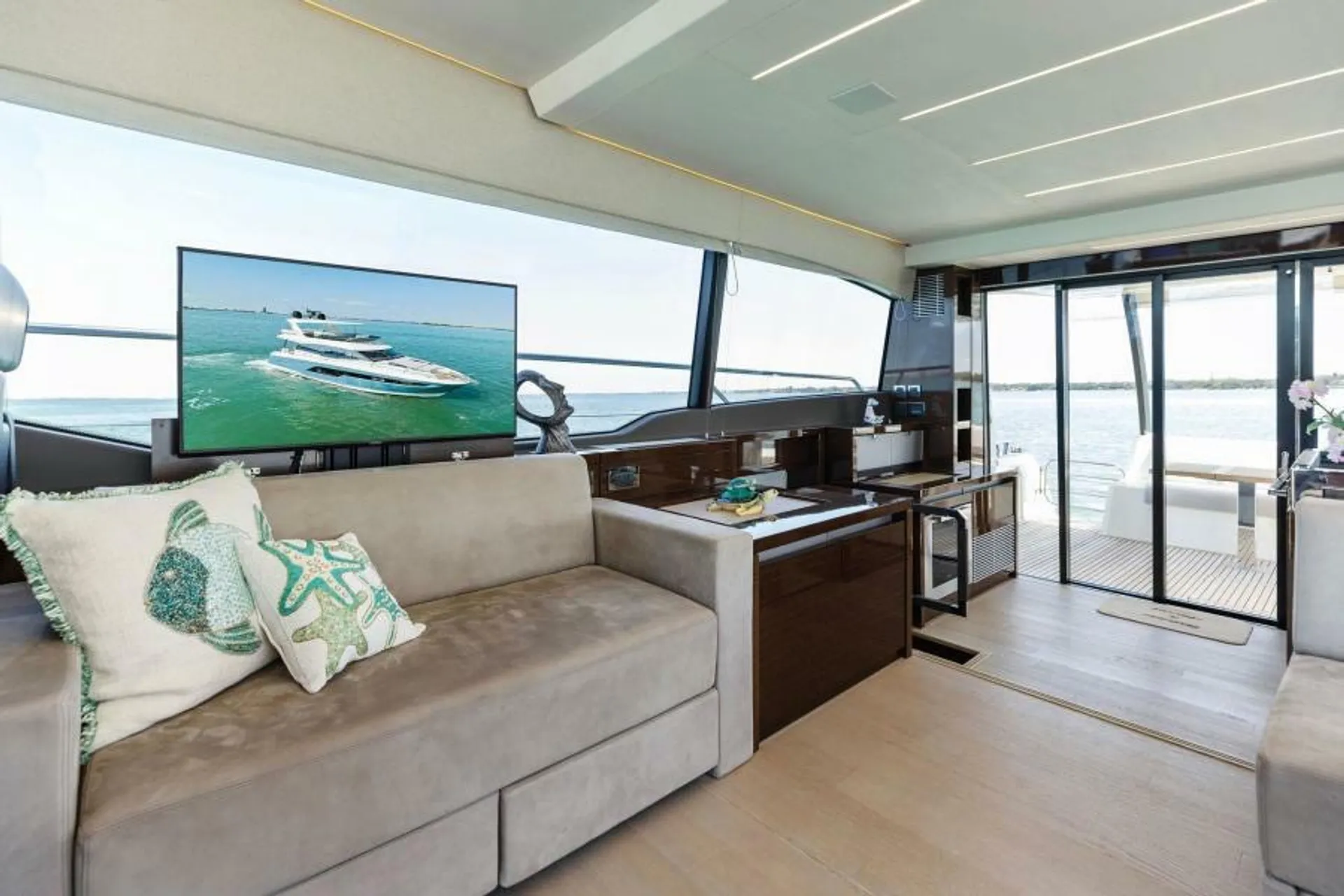 Peace | 63’ Prestige – Sarasota’s Premier Luxury Yacht