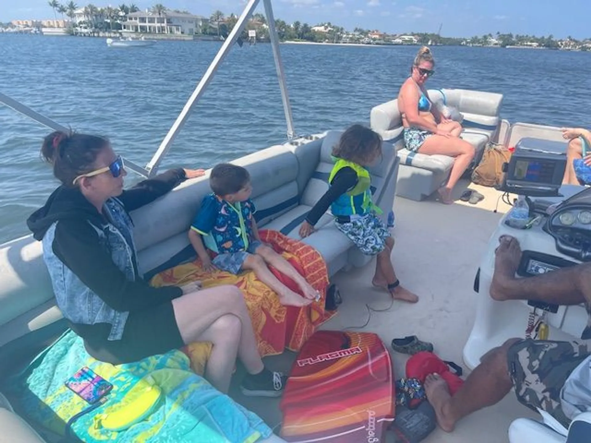 Cruise SE Florida's Waterways on Fun & Comfortable Pontoon Boat