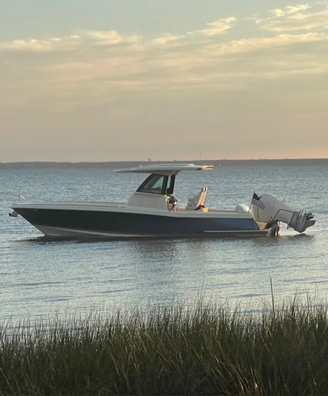Rent a CHRIS CRAFT performance fishing in Kitty Hawk, NC near me