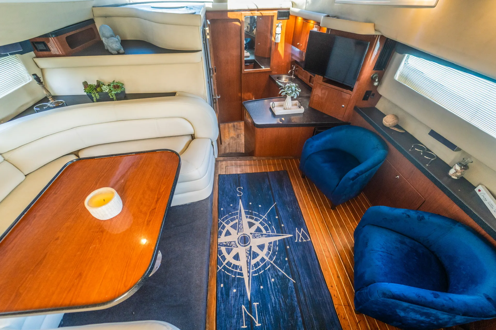 ✨ REGAL 45’ YACHT  – 13 GUESTS MAX - 1 HOUR FREE ALL DAYS 