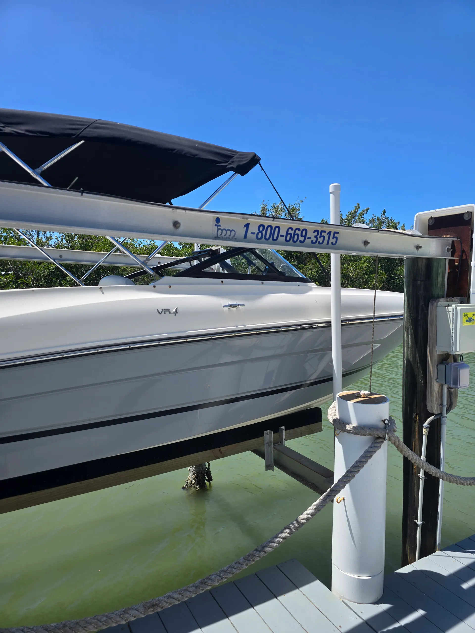 BAYLINER VR4 BOWRIDER OB in Marco Island, FL — photo 8