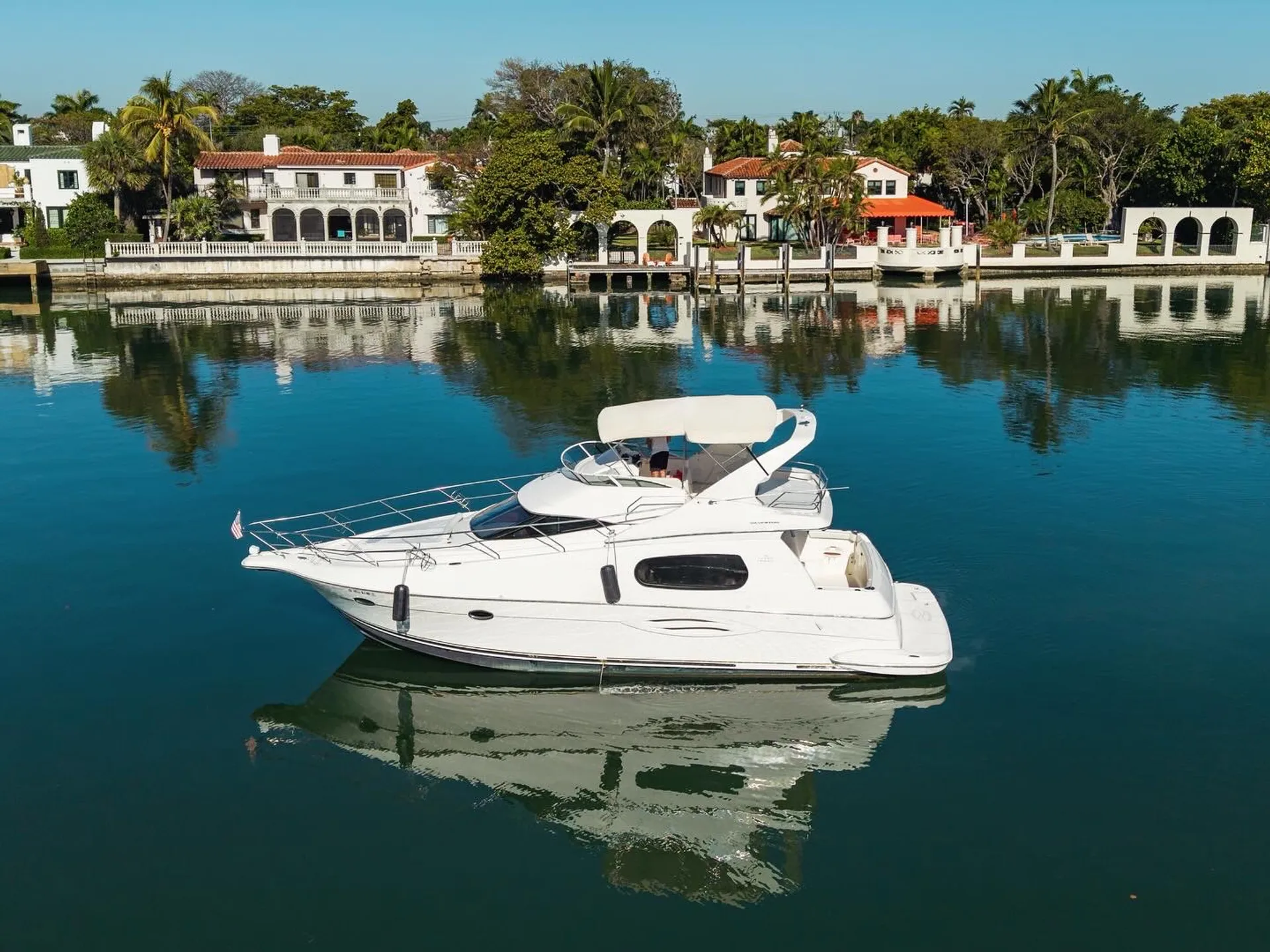 46” SPORT BRIDGE YACHT