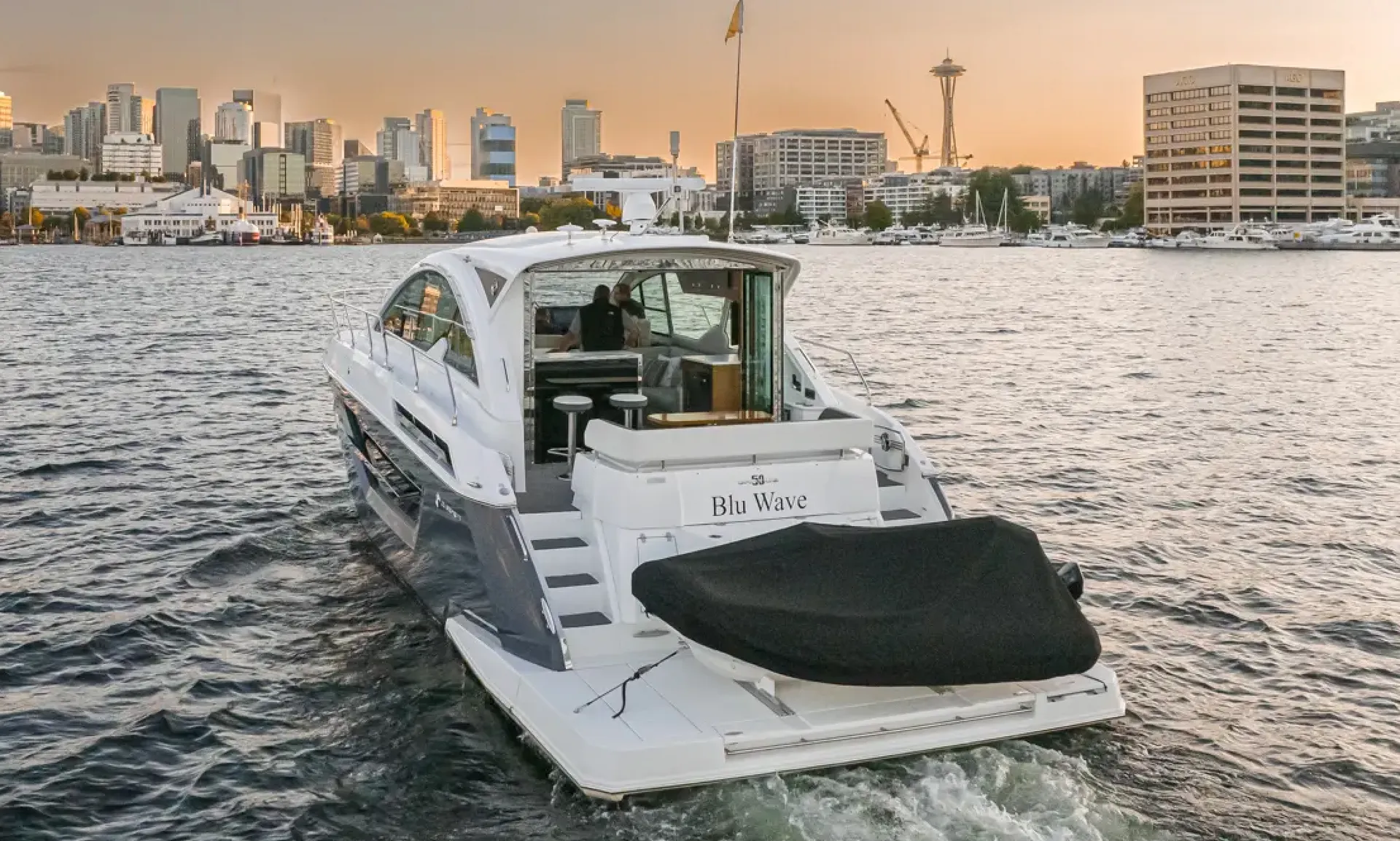 Cruisers Yachts 50 Cantius in Kirkland, WA — photo 2