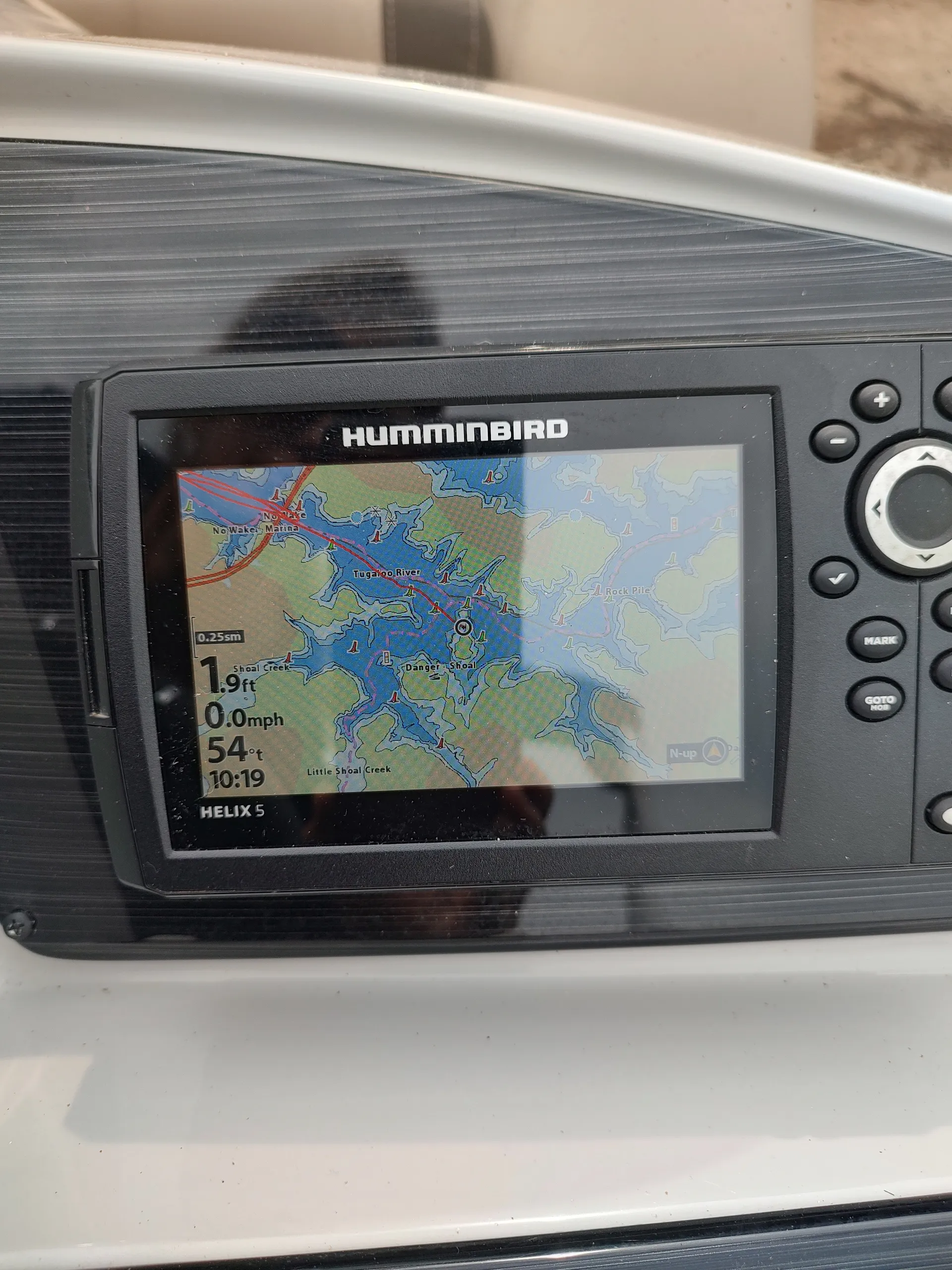 Sylvan Mirage LZ Pontoon