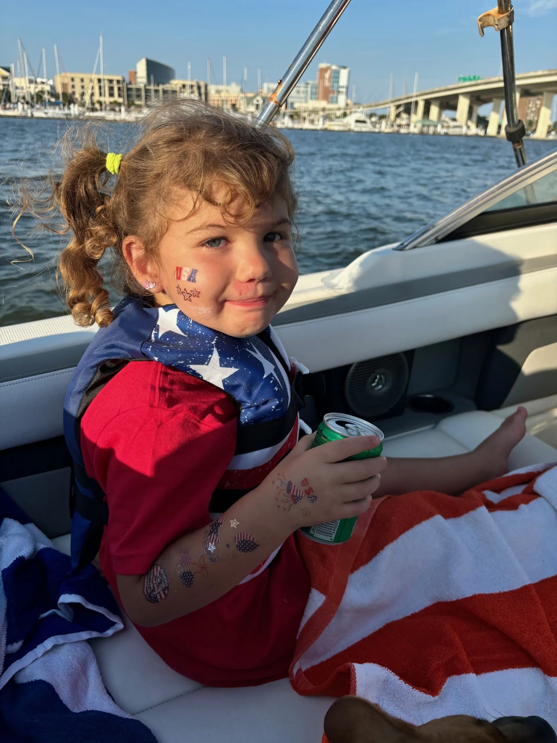 FOUR WINNS HD 220 OB in North Charleston, SC — photo 9