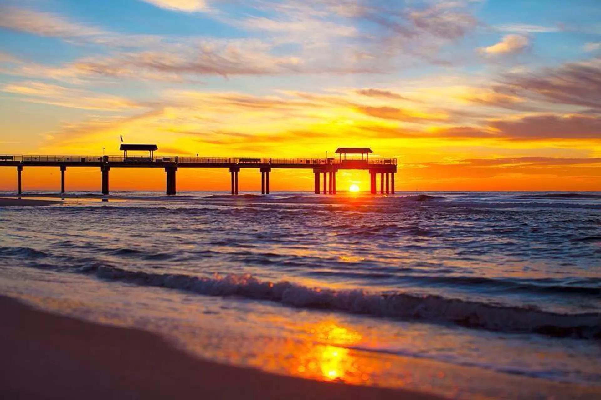 Have Your Day - Your  Way! On this Flagship 34’ Twin Vee Catamaran