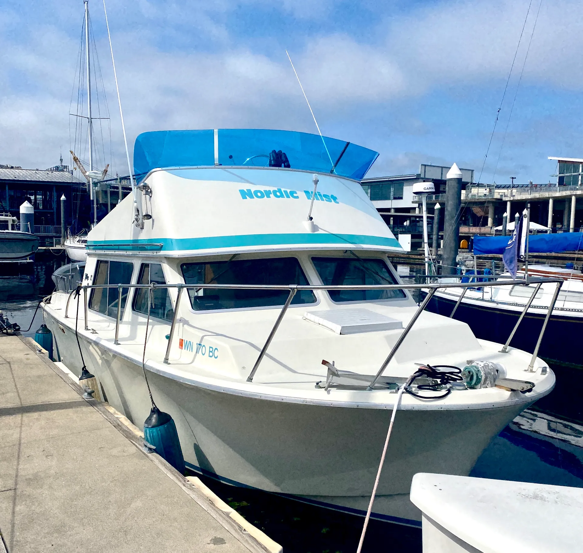 Tollycraft Boats 26 Sedan in Seattle, WA — photo 2