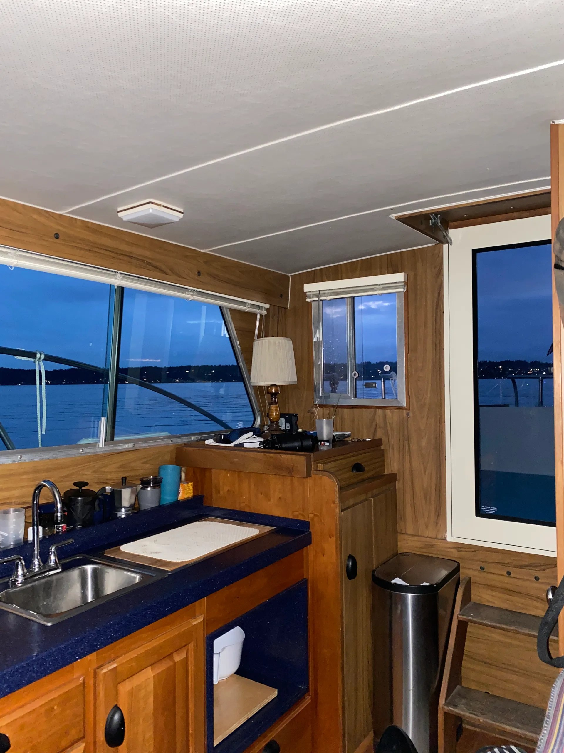 Tollycraft Boats 26 Sedan in Seattle, WA — photo 7