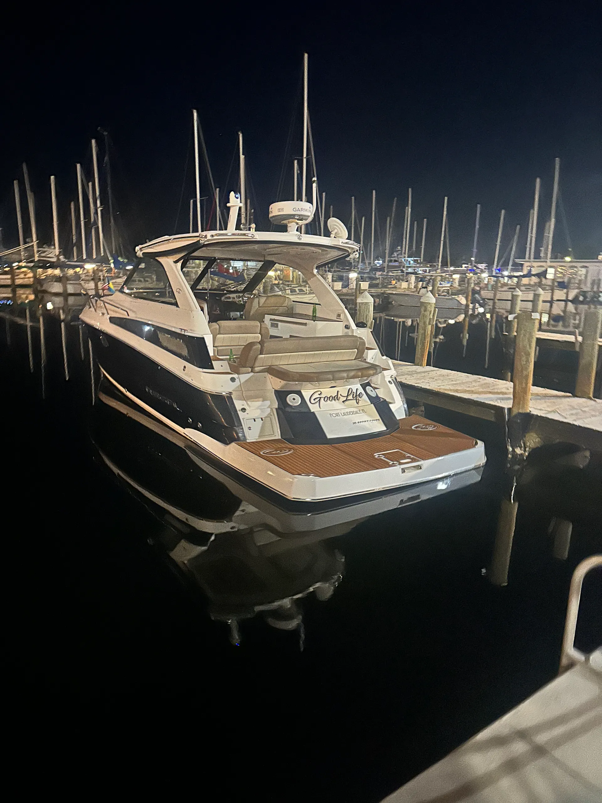 38ft Regal Sport Coupe Yacht - Lets Have Extreme Fun!