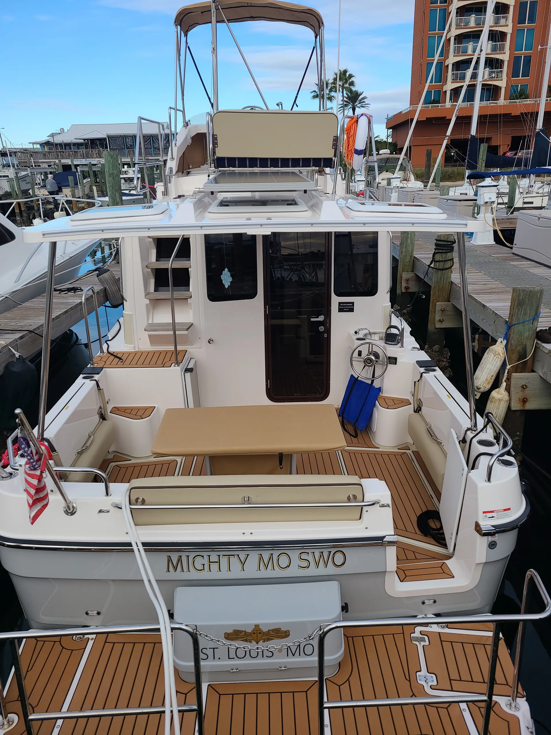 Ranger Luxury Command Bridge