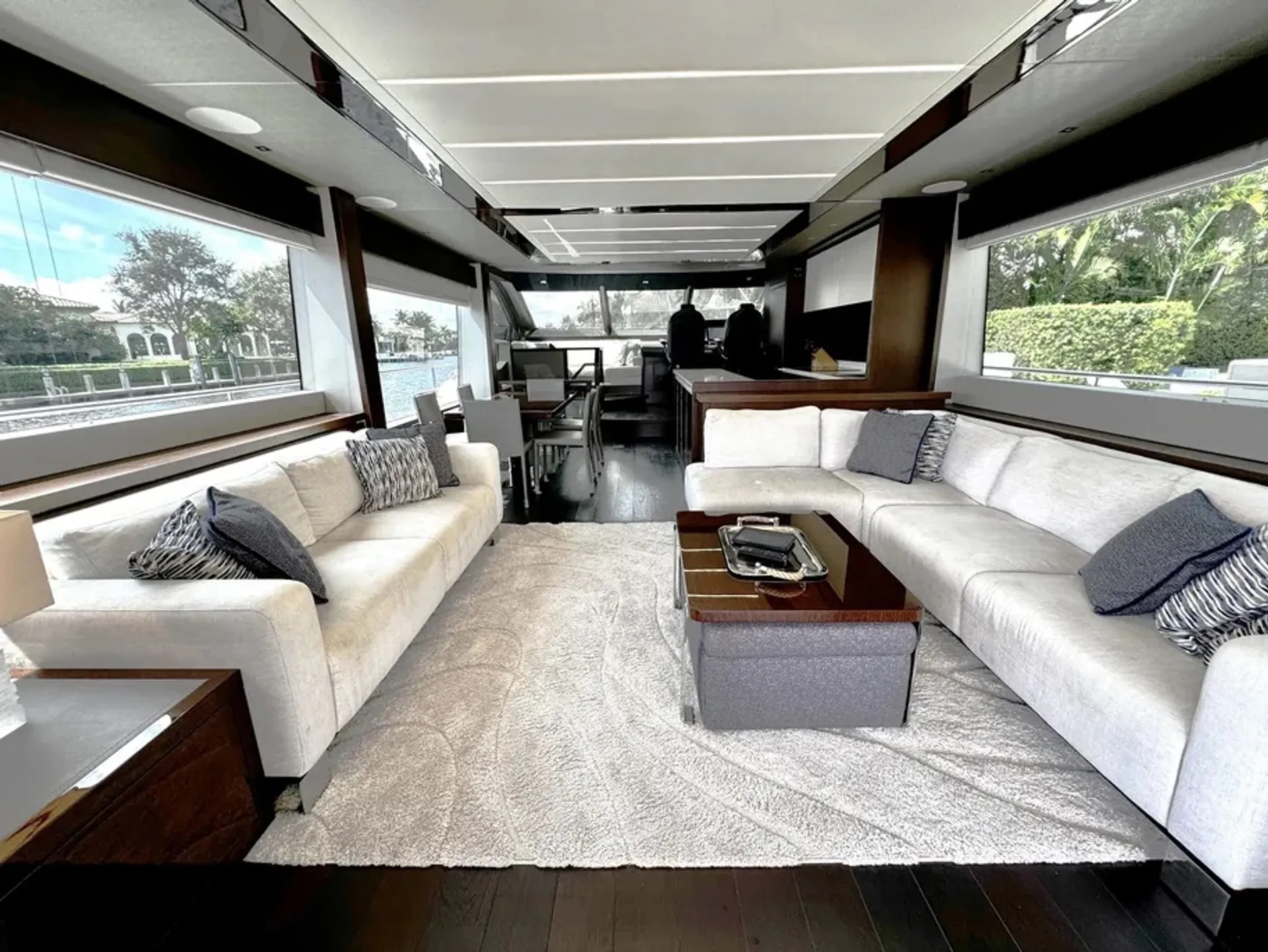 Sunseeker 78 in Miami Beach, FL — photo 9