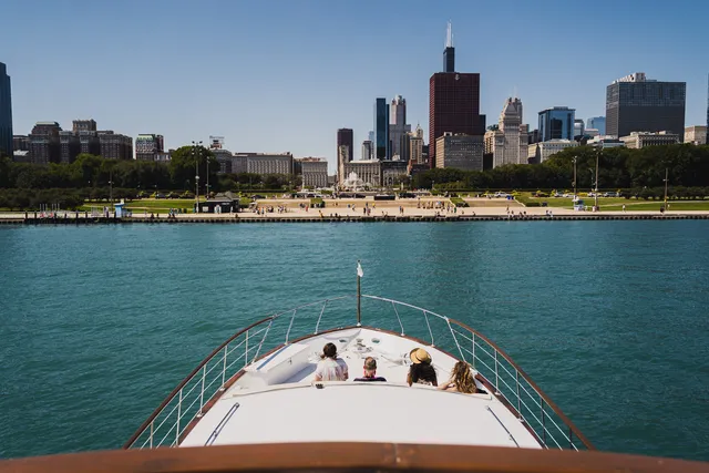 Rent a Chris Craft motor yacht in Chicago, IL near me
