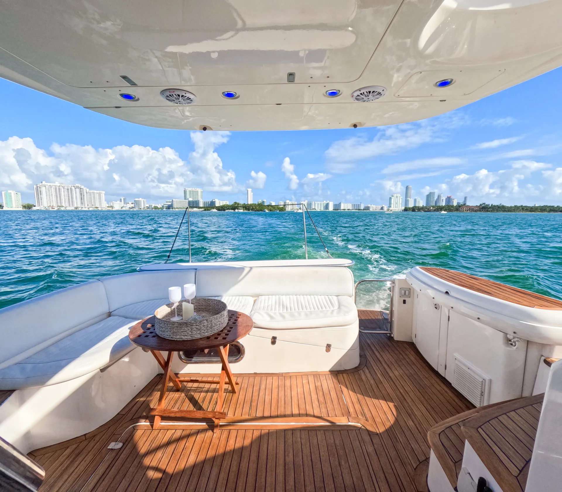  Miami 50ft luxurious Yacht . Jetski available