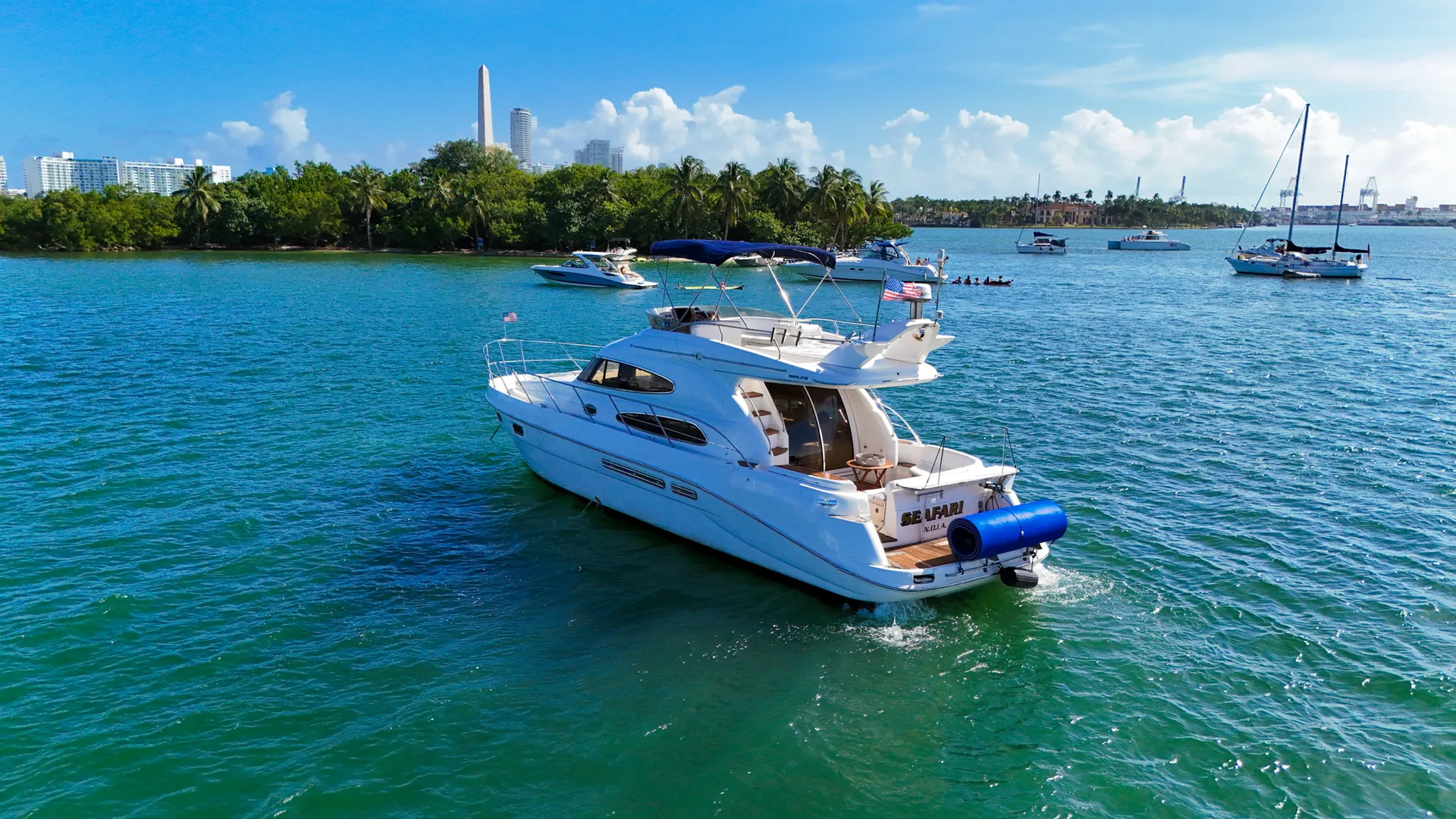  Miami 50ft luxurious Yacht . Jetski available