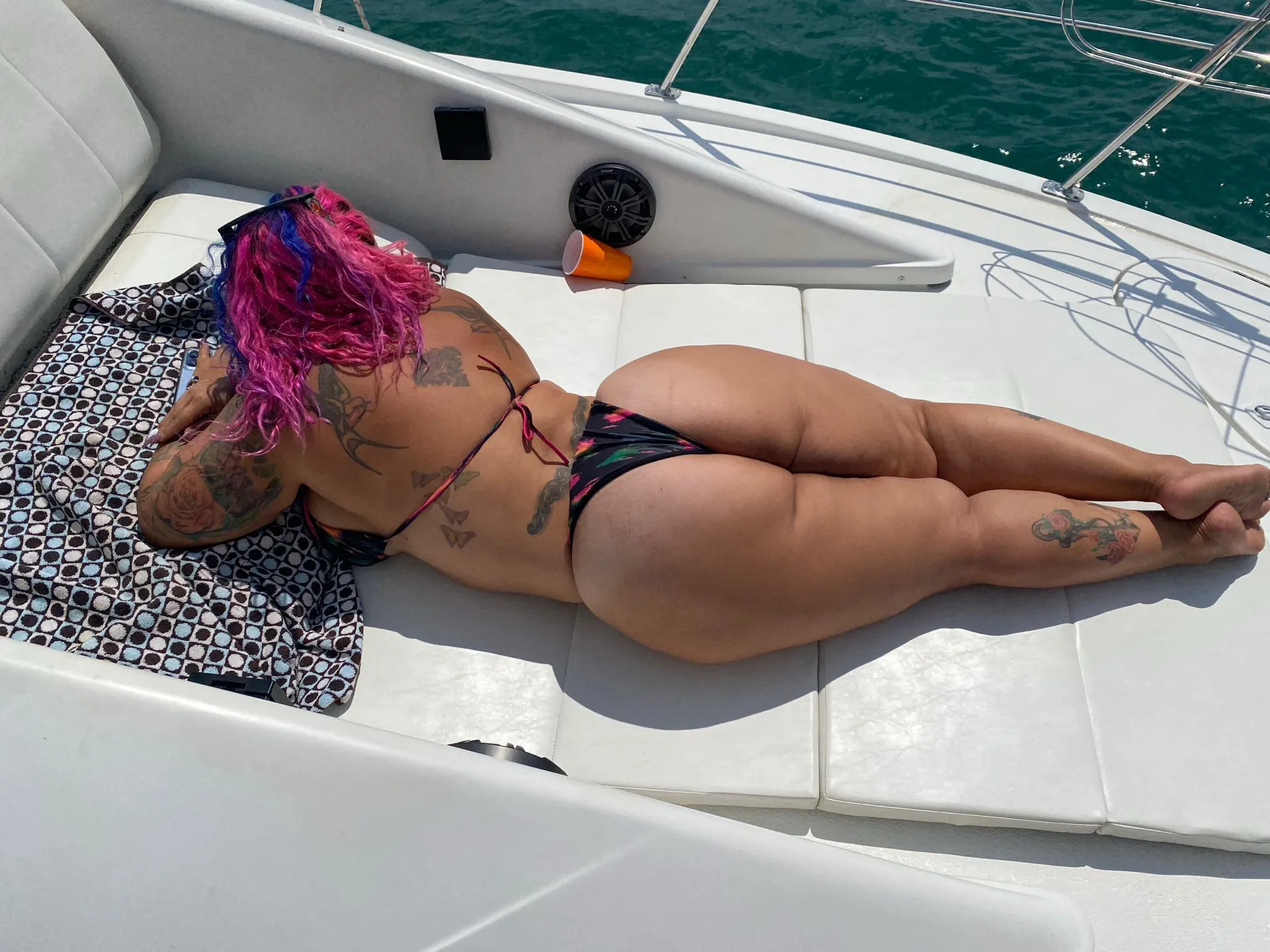 ⭐️IF YOU HAVE UP TO 6 IN YOUR GROUP THEN WE’RE "JUST RIGHT" FOR YOU 🌤