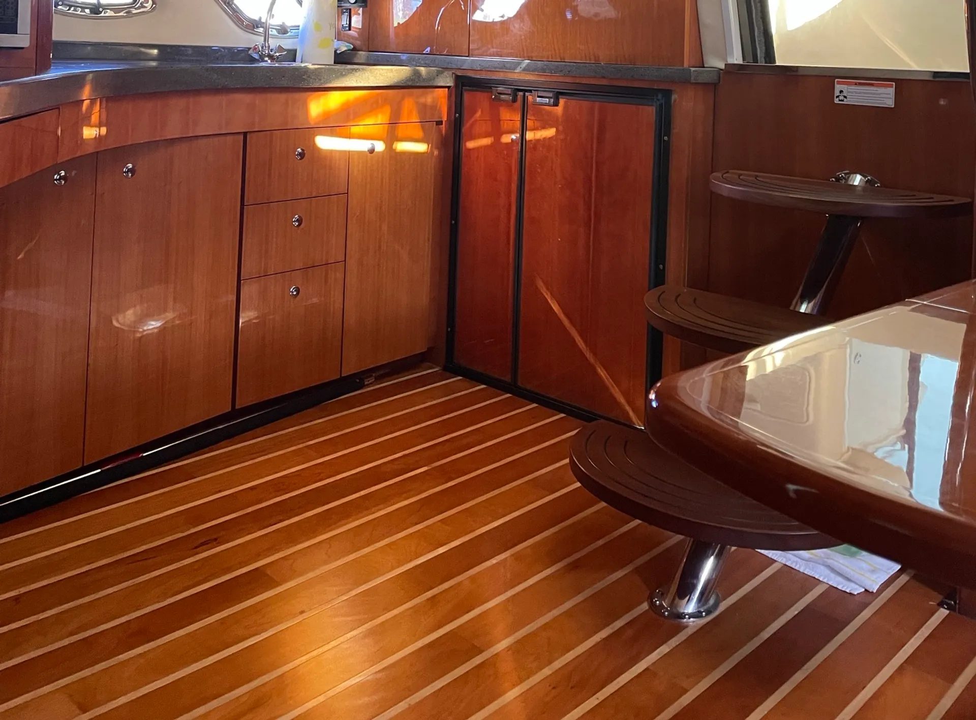 48ft Regal Luxury Yacht – Peanut Island/West Palm
