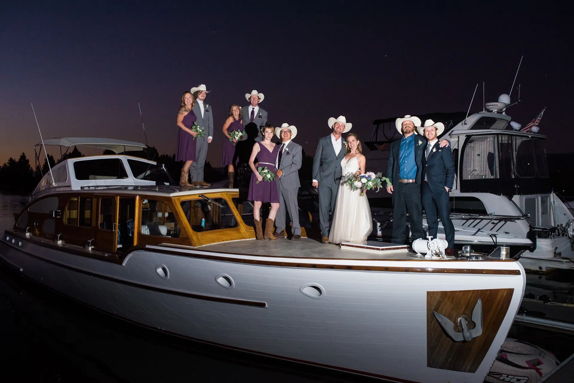 48’ Award Winning Vintage Yacht w/Bathroom - Bachelorette Parties!