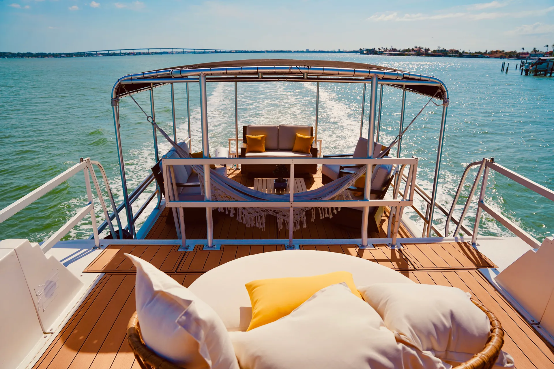 Lulu’s Floating Oasis