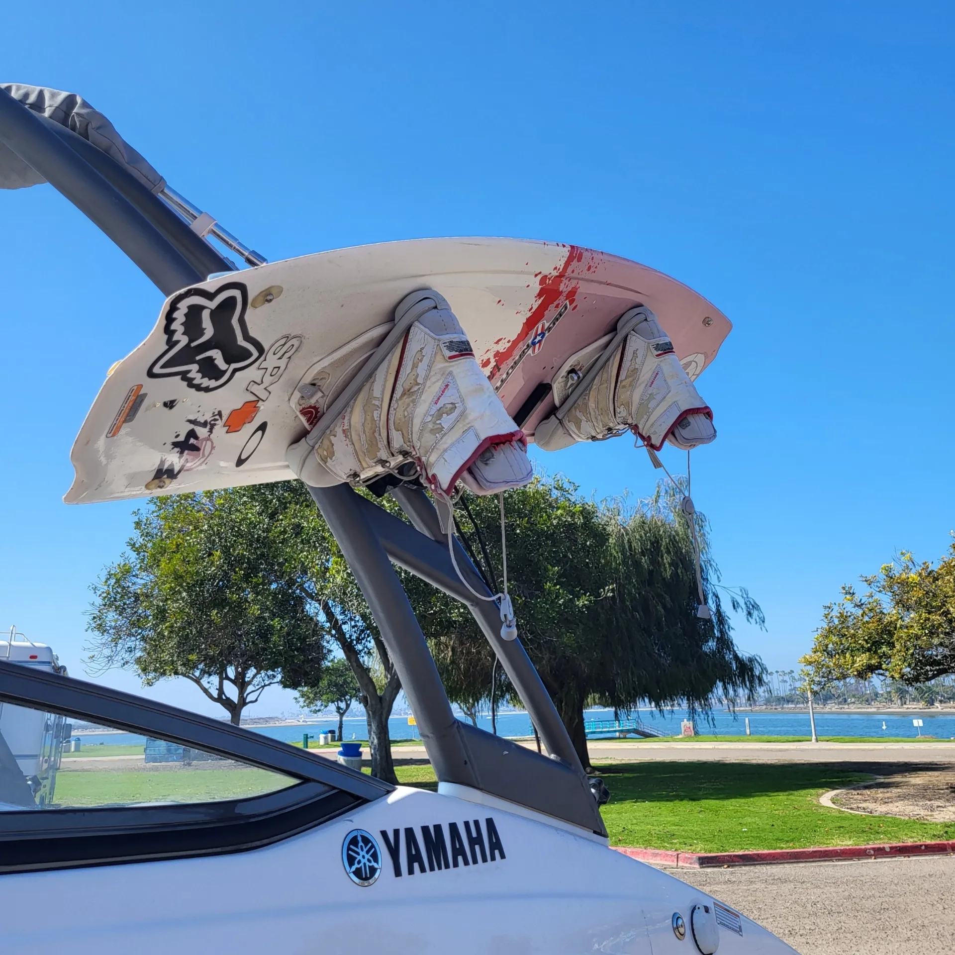 2022 jet boat, very clean easy to drive upgraded sound.