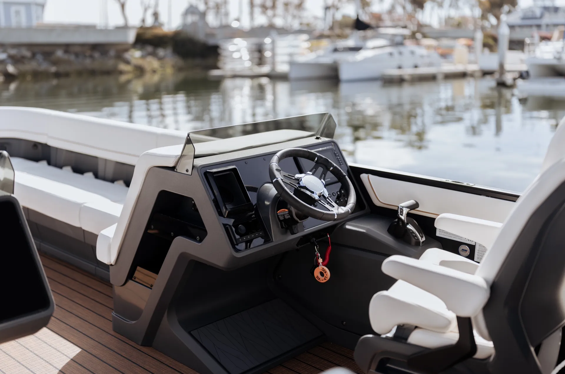 Your VIP Escape on Sea La Vie - Luxury Pontoon, Captain Included