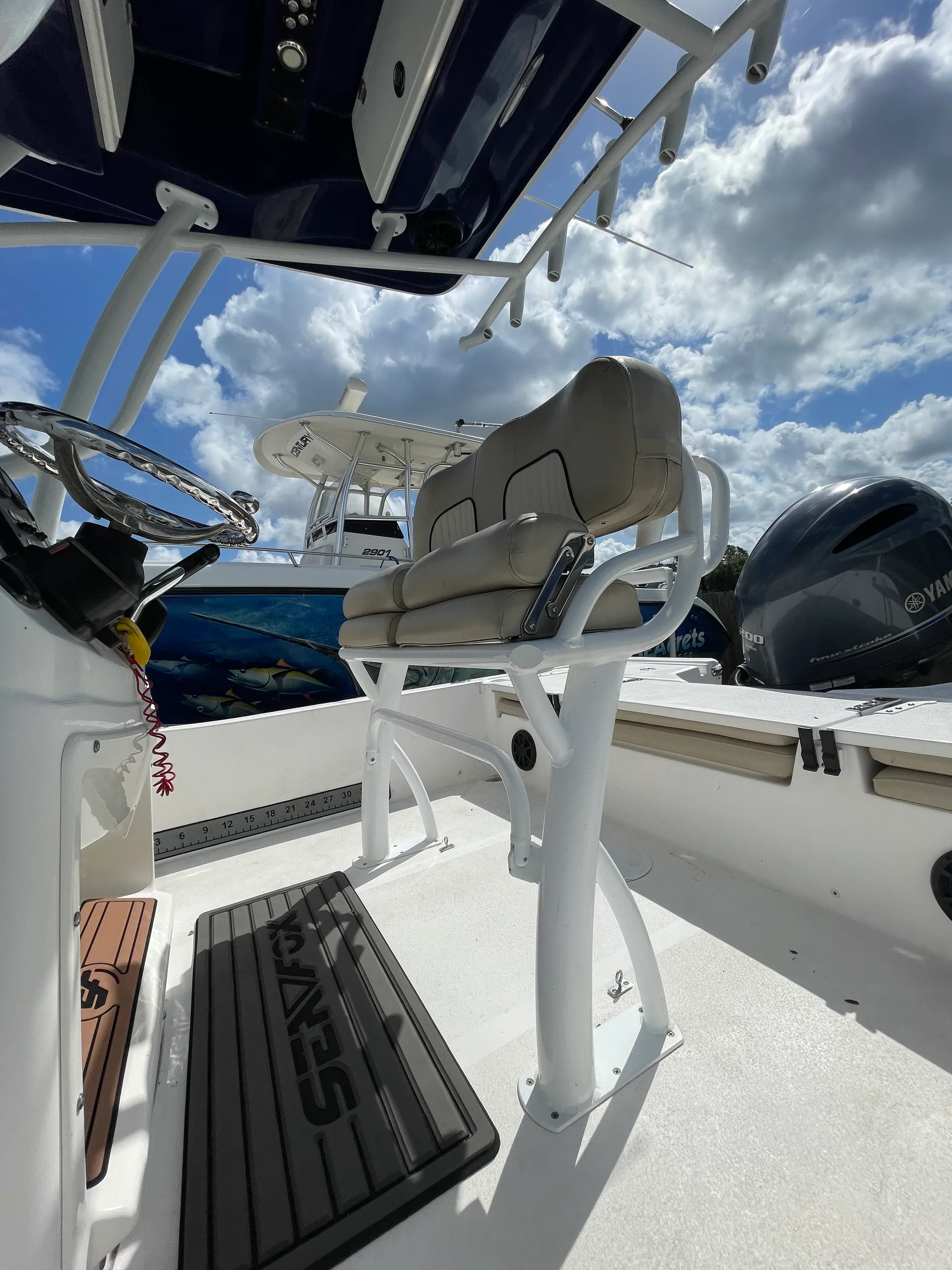22’ Sea Fox Bay Boat with Power Pole, Jack Plate and Trolling Motor