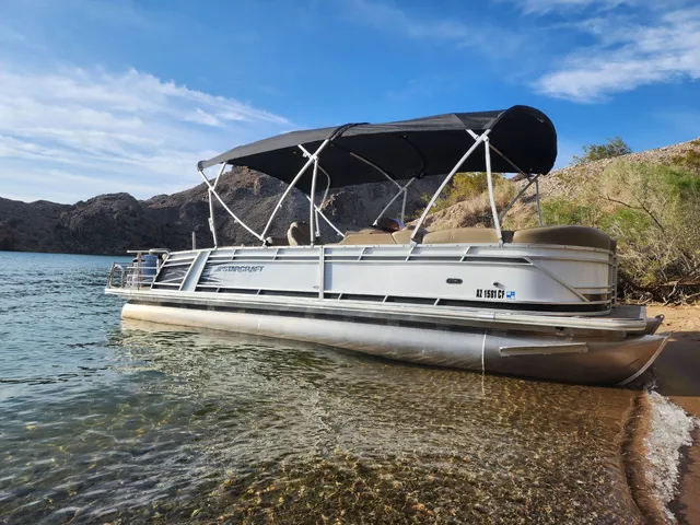 Rent a STARCRAFT MARINE pontoon in Lake Havasu City, AZ near me