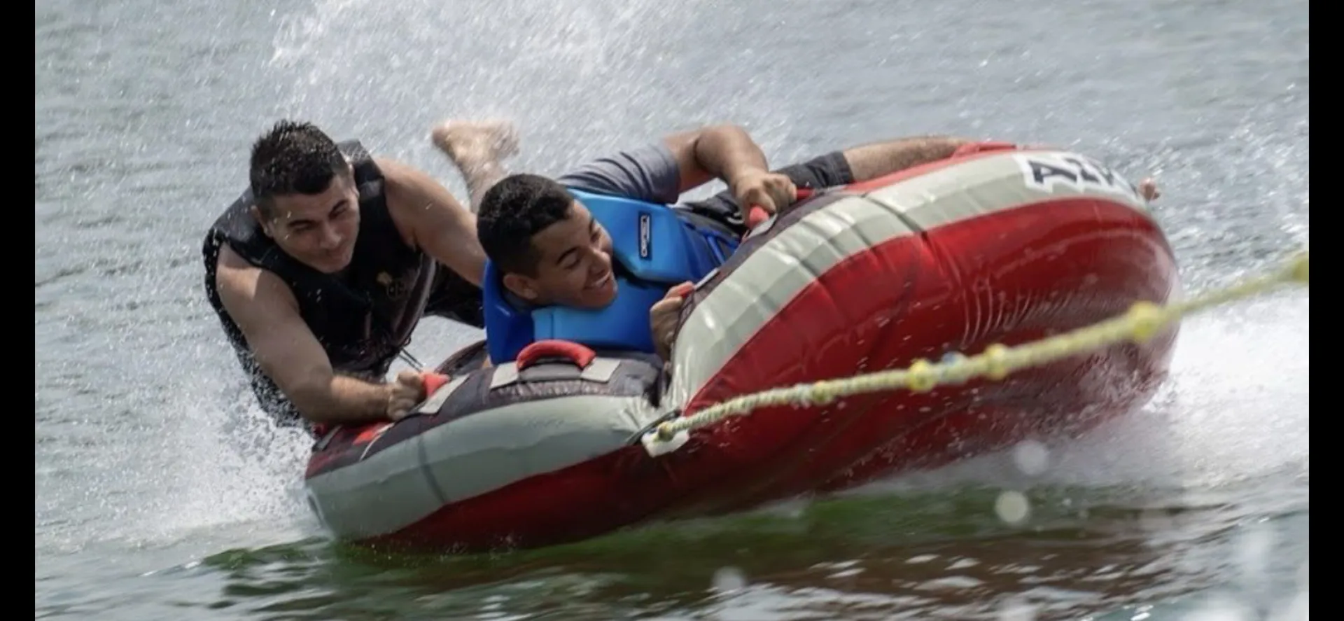 LUXURY BOAT RENTAL ON LAKE LANIER! LIKE NEW 200 HP TRI-TOON by VERANDA