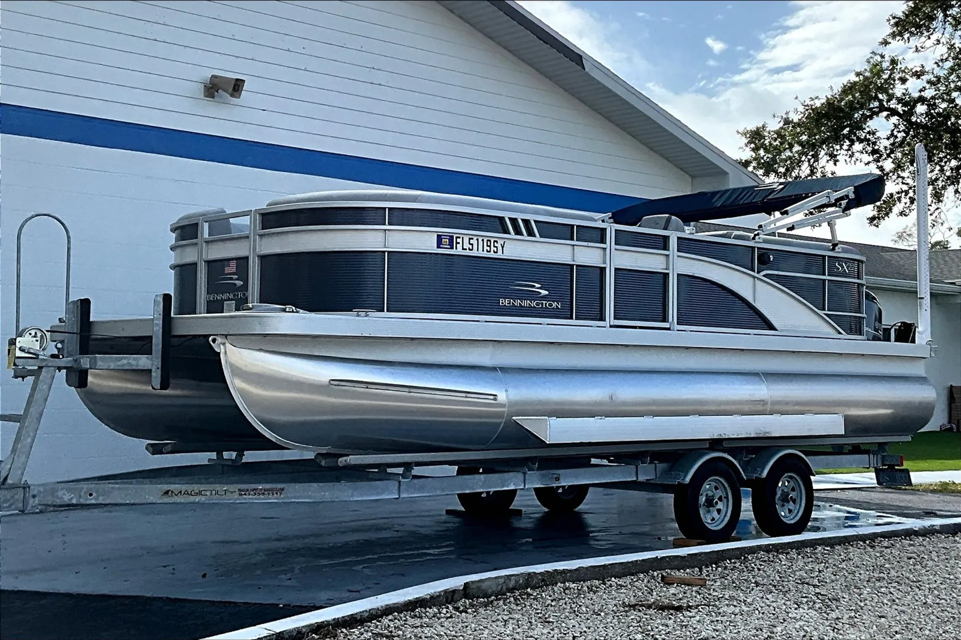 🚤 Bennington 2XL Pontoon | Cruise Anna Maria Island Like a Local