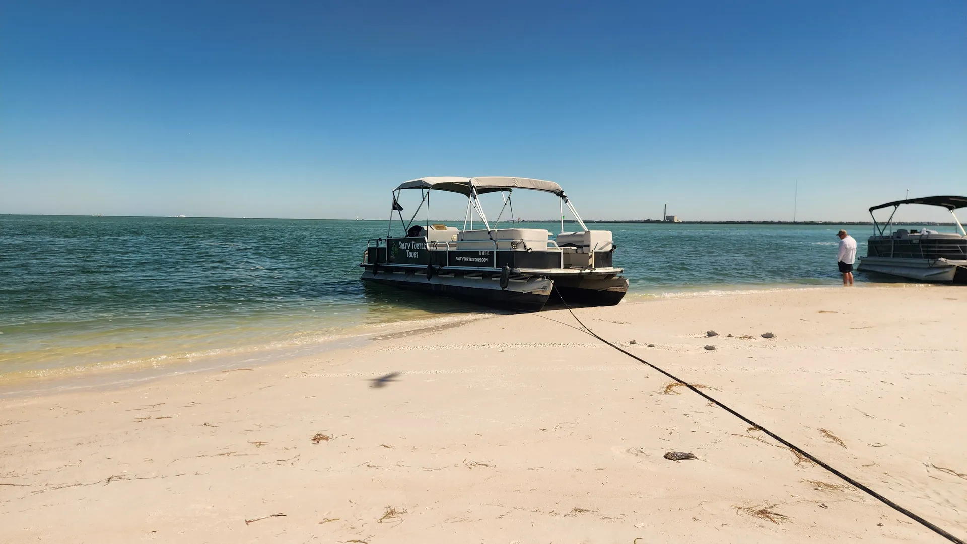 Spacious Pontoon – Island Hopping, Beach Picnics & Sunset Cruises!