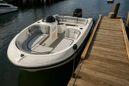 Bayliner M17 Bow Rider - The Perfect Seattle Day Boat!