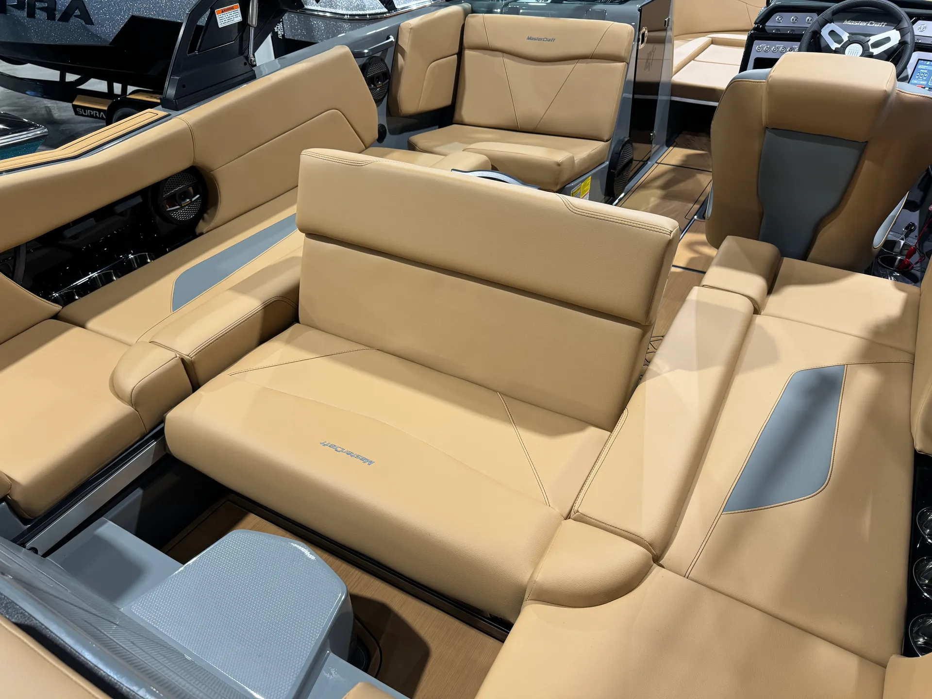 *Brand New* 2025 Mastercraft Surf and Wake Boat