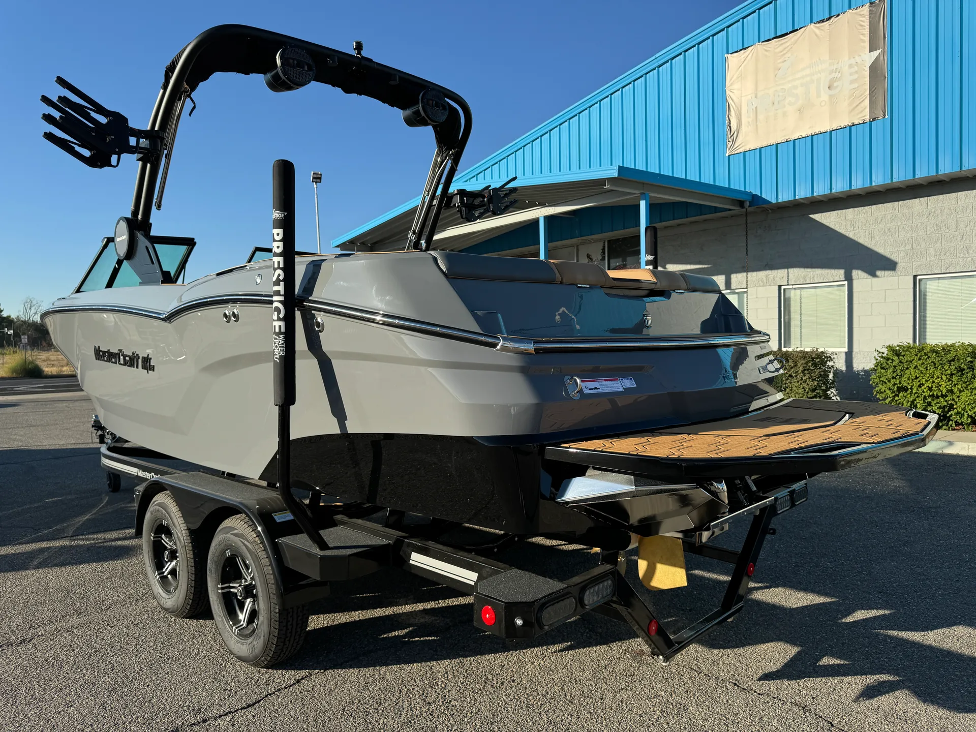 *Brand New* 2025 Mastercraft Surf and Wake Boat