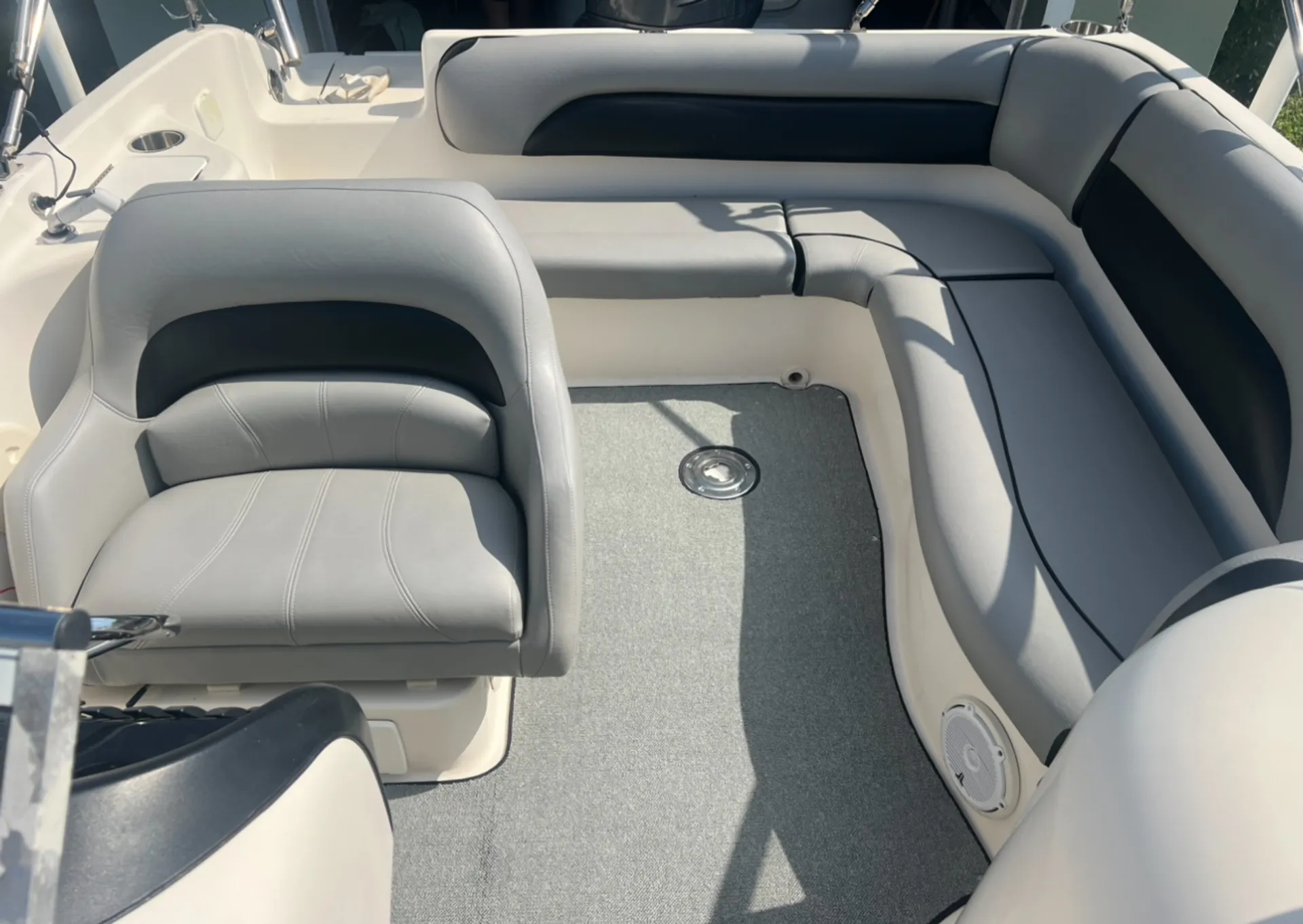 21’ Hurricane SD 217