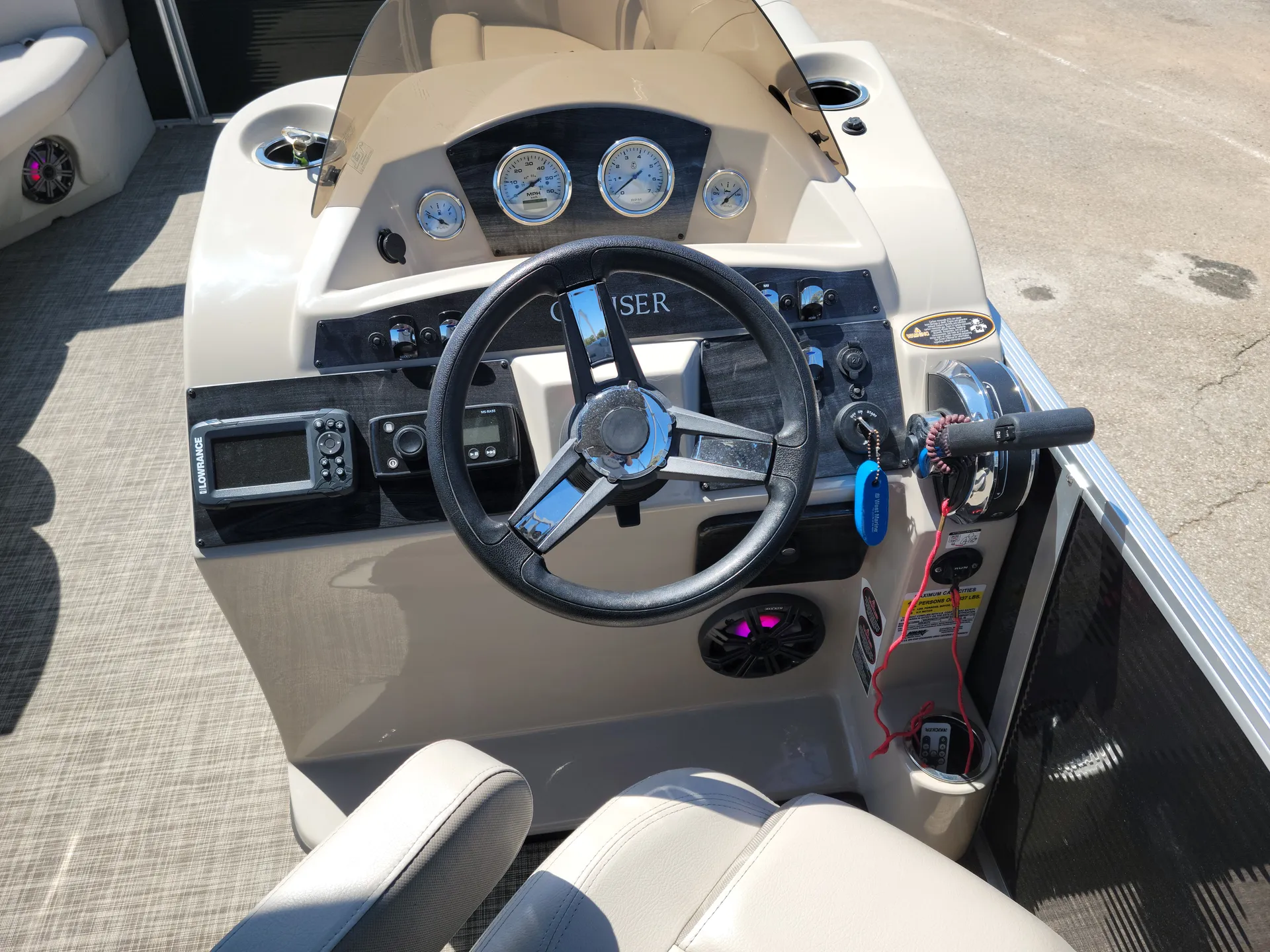 Fully Equipped Tritoon w/ Bluetooth Stereo, Floating Mat & Cooler Inc