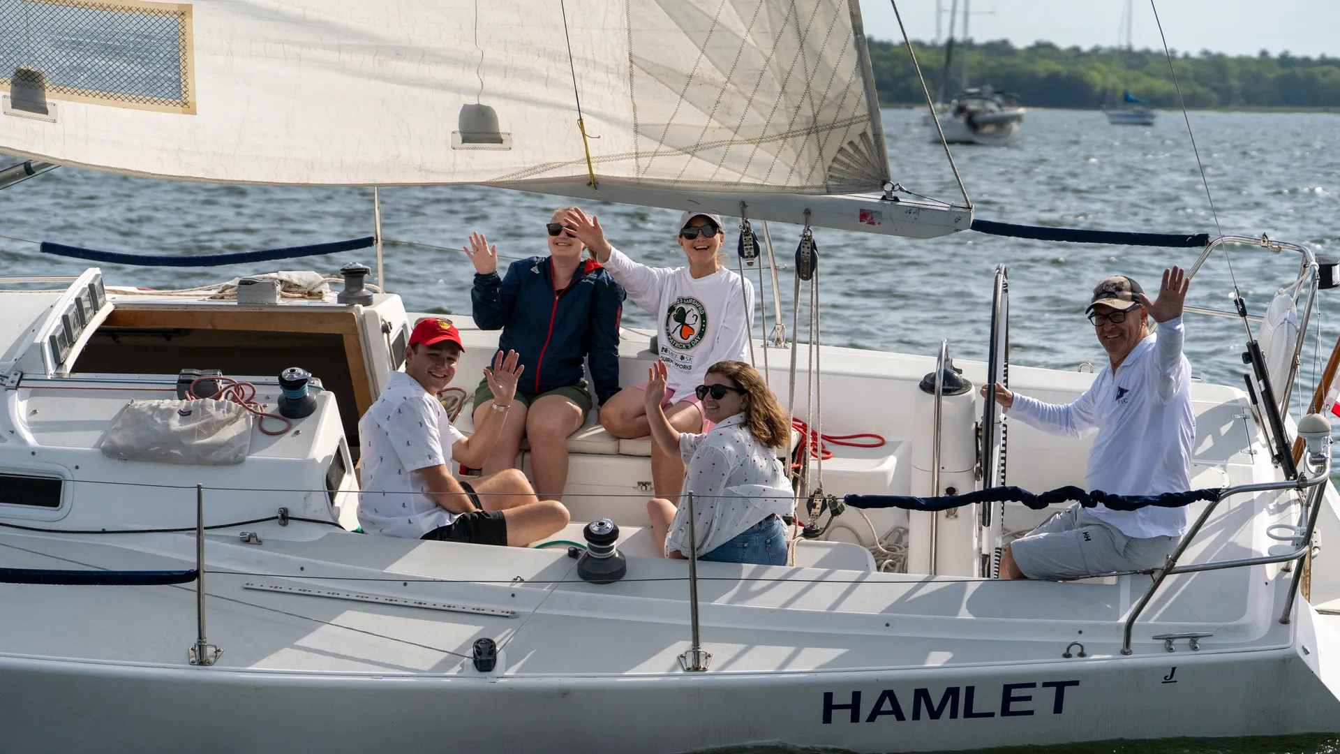 Spend the Day on Buzzards Bay / Pearson 35 Omoo