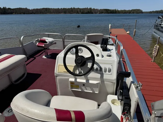 Rent a Aluminum Chambered Boats aluminum fishing in Saint Germain, WI near me