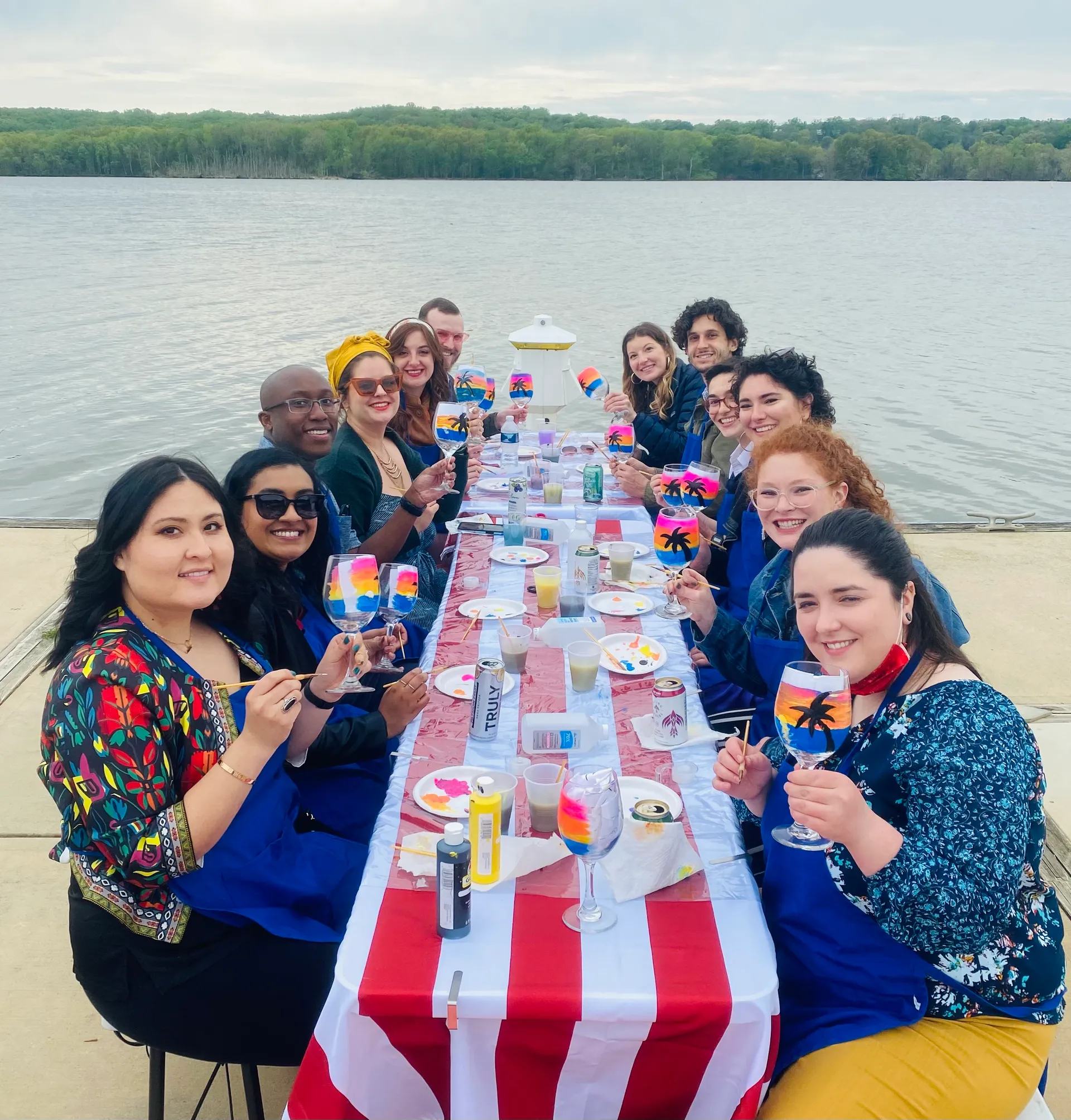 Paint, party and yacht with us! Climb aboard the 45ft Sea Ray