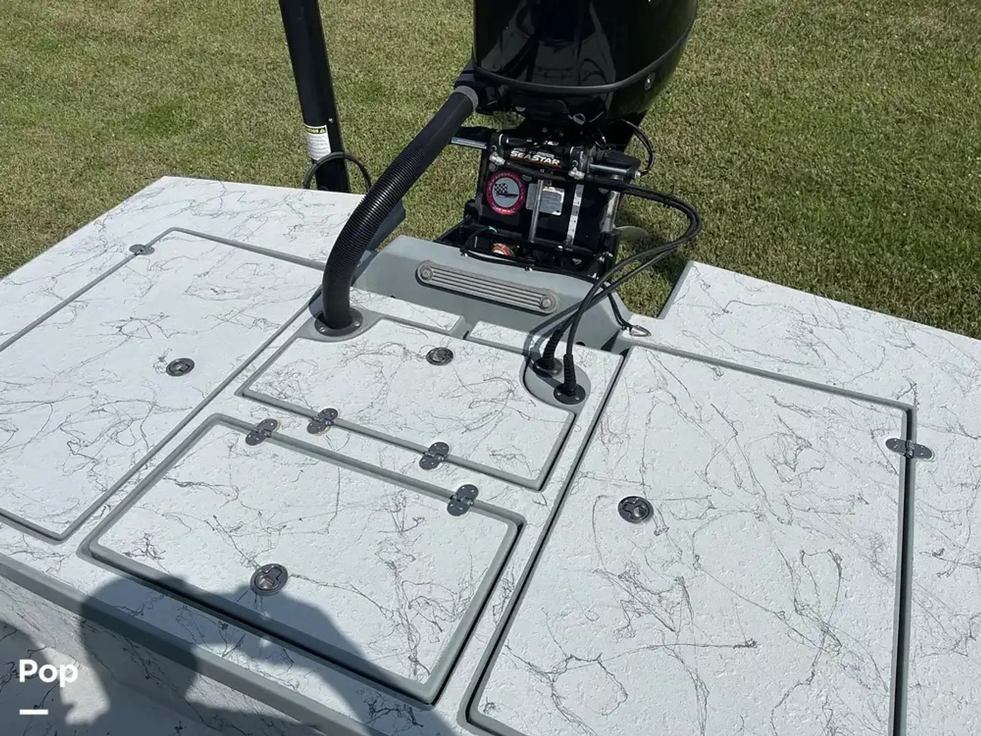 22' Saber Cat Fishing Boat Rental