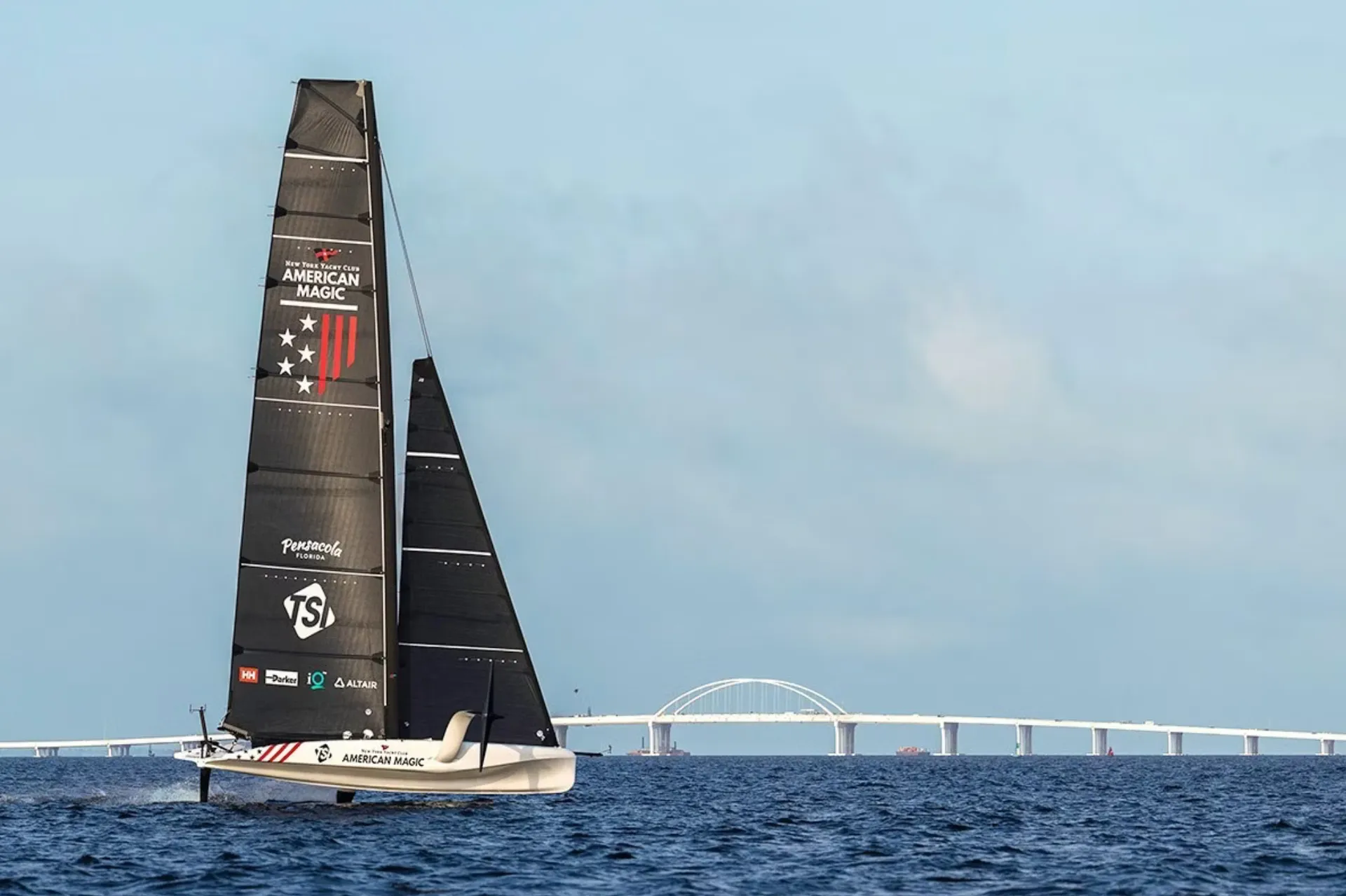 Leopard 47 Sailing Catamaran