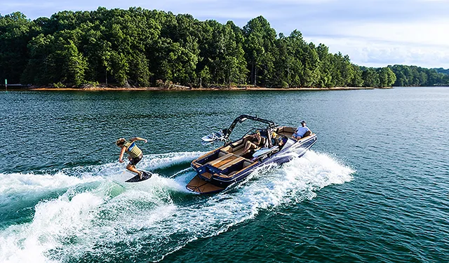 Rent a HEYDAY WAKE BOATS ski and wakeboard in Buckhead, GA near me