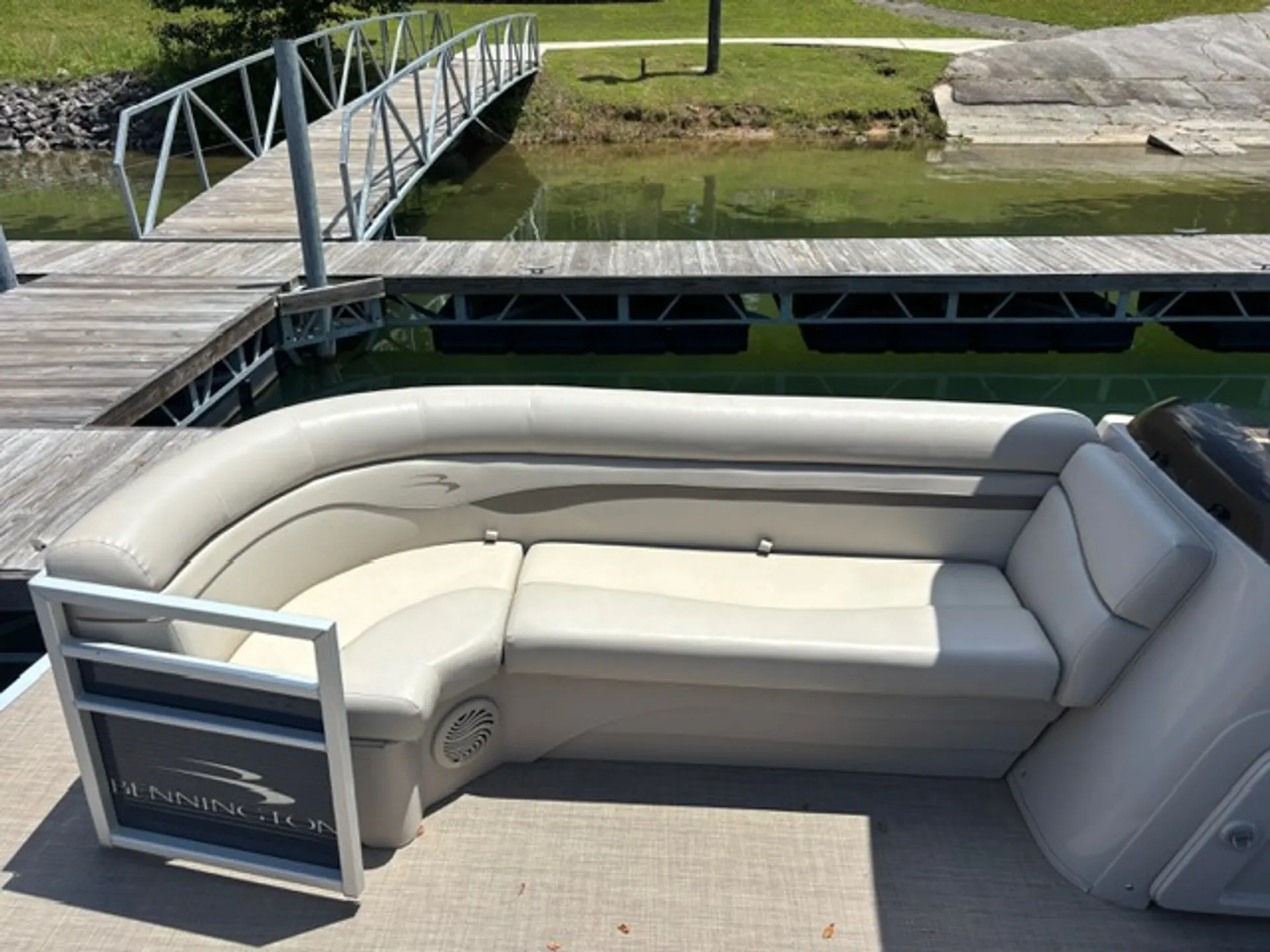 BENNINGTON MARINE 21SLX in Buford, GA — photo 7