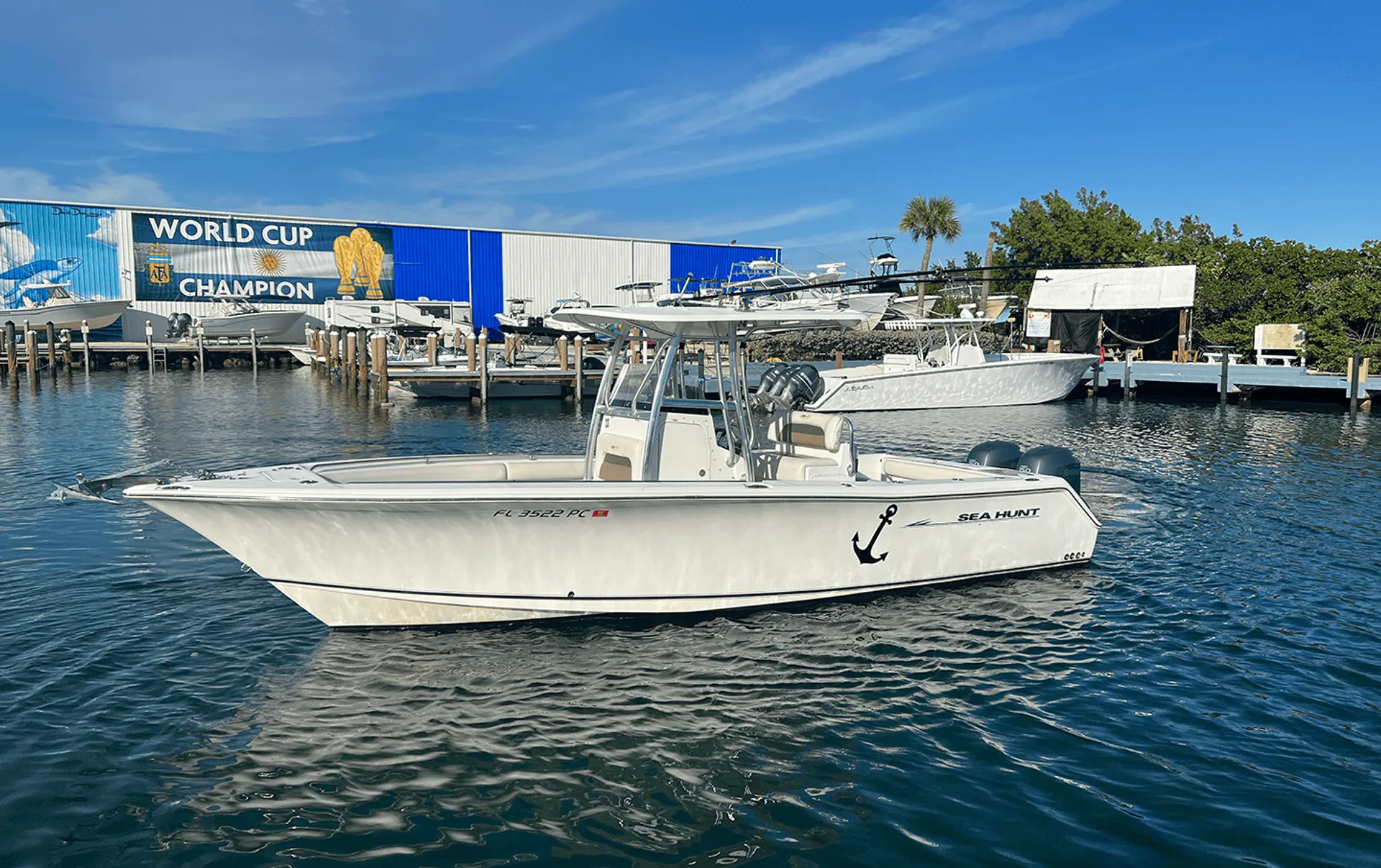 SEA HUNT BOATS GAMEFISH 27 in Tavernier, FL — photo 2