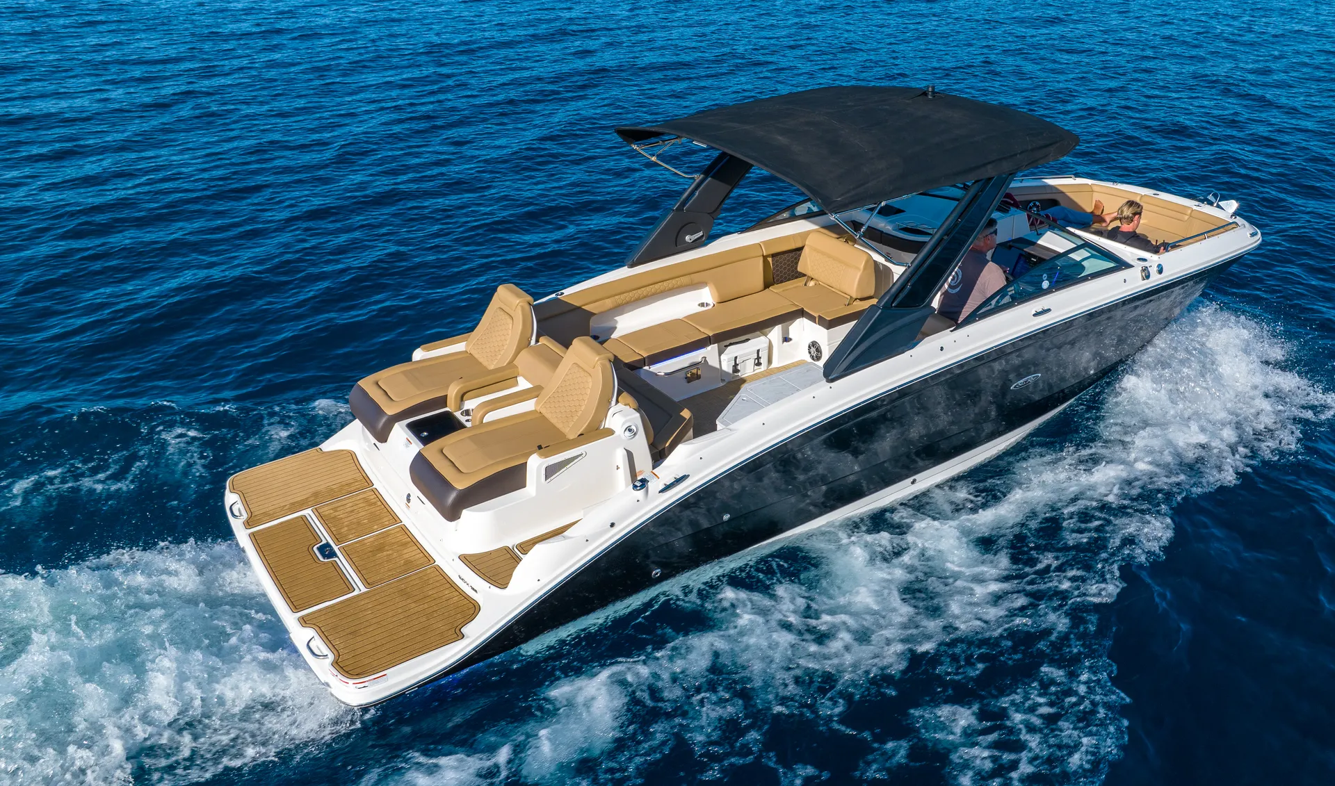 30ft Luxury Yacht Charter In Tahoe