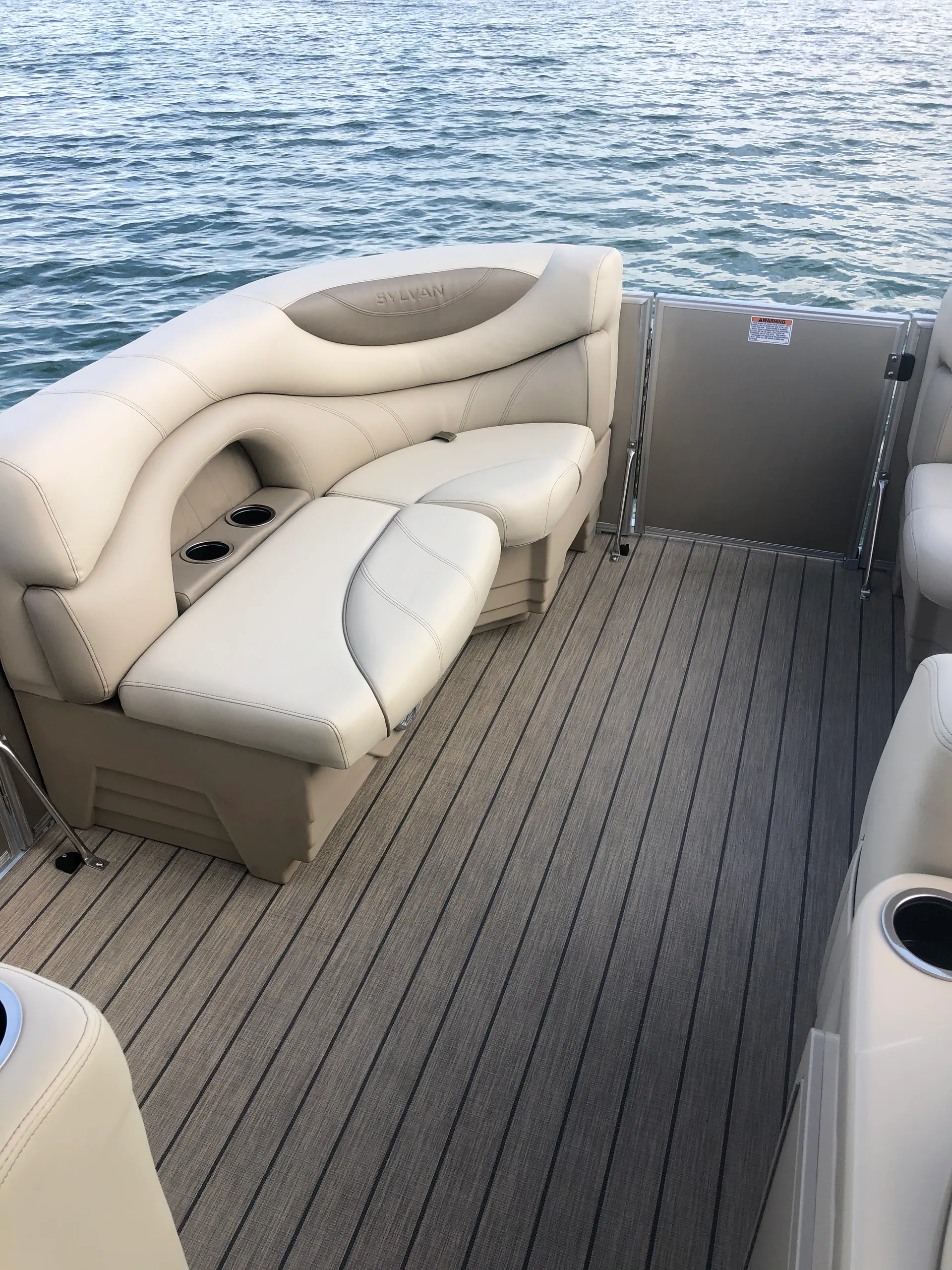 SYLVAN MARINE 820 MIRAGE CRUISE-N-FISH in Greeley, CO — photo 4