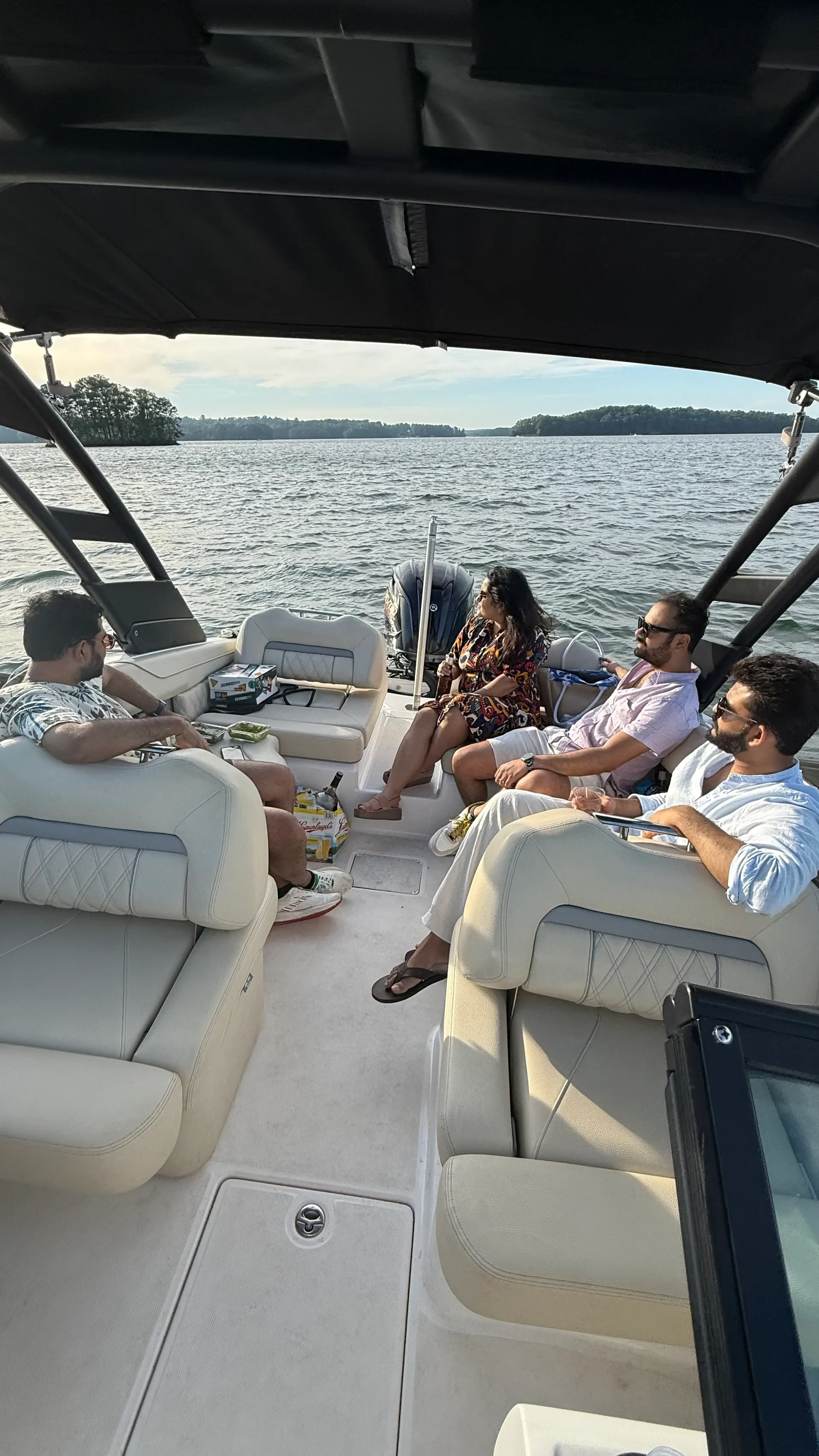 Luxury Regal  Boat on Lake Lanier